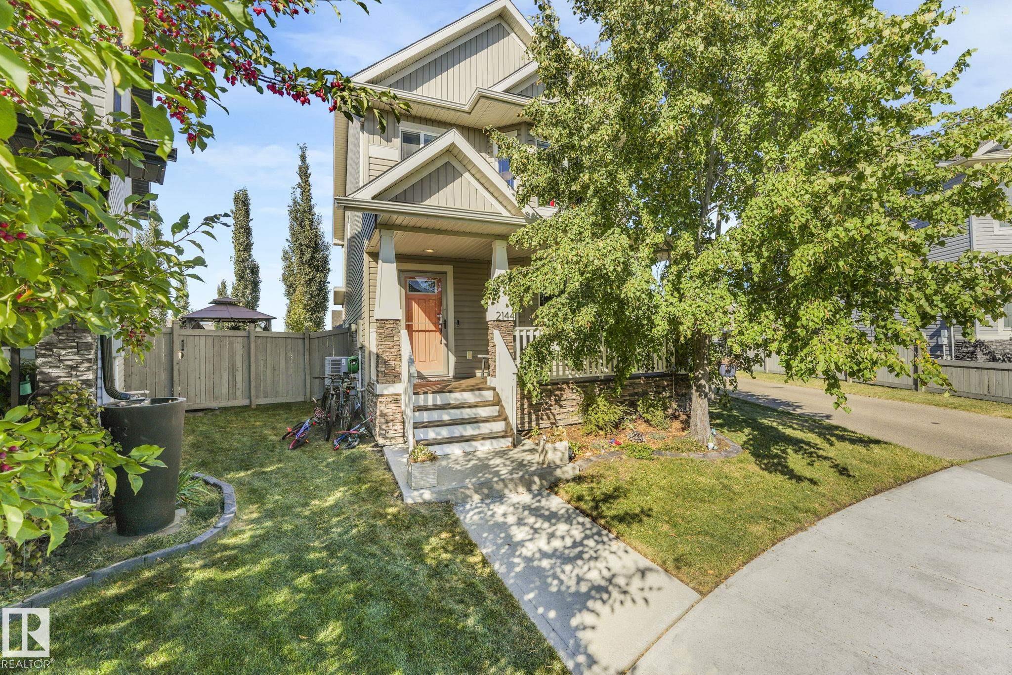 30 St Nw Unit 2144 St, Edmonton, AB T6T 0K3