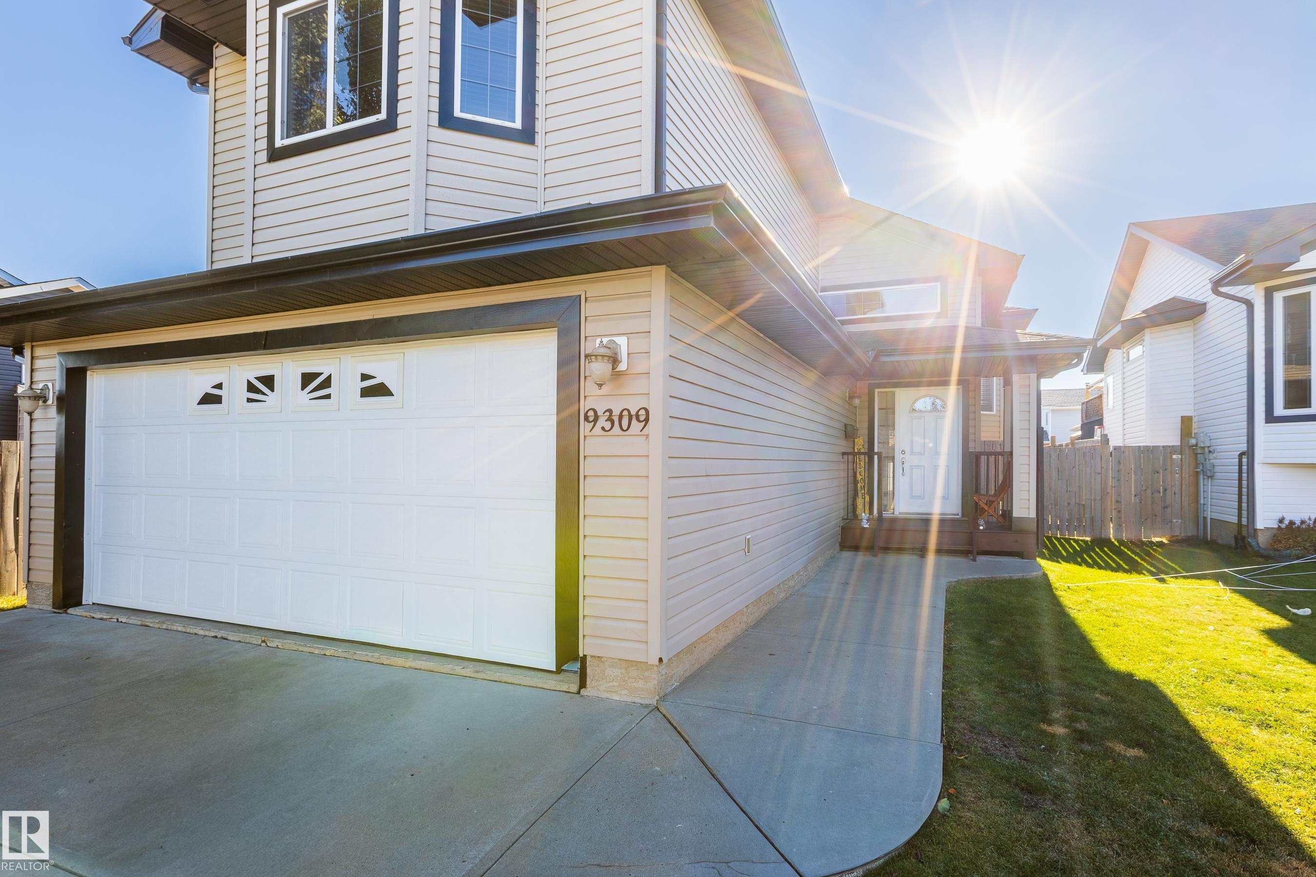 106 Av Unit 9309 Ave, Morinville, AB T8R 1T9