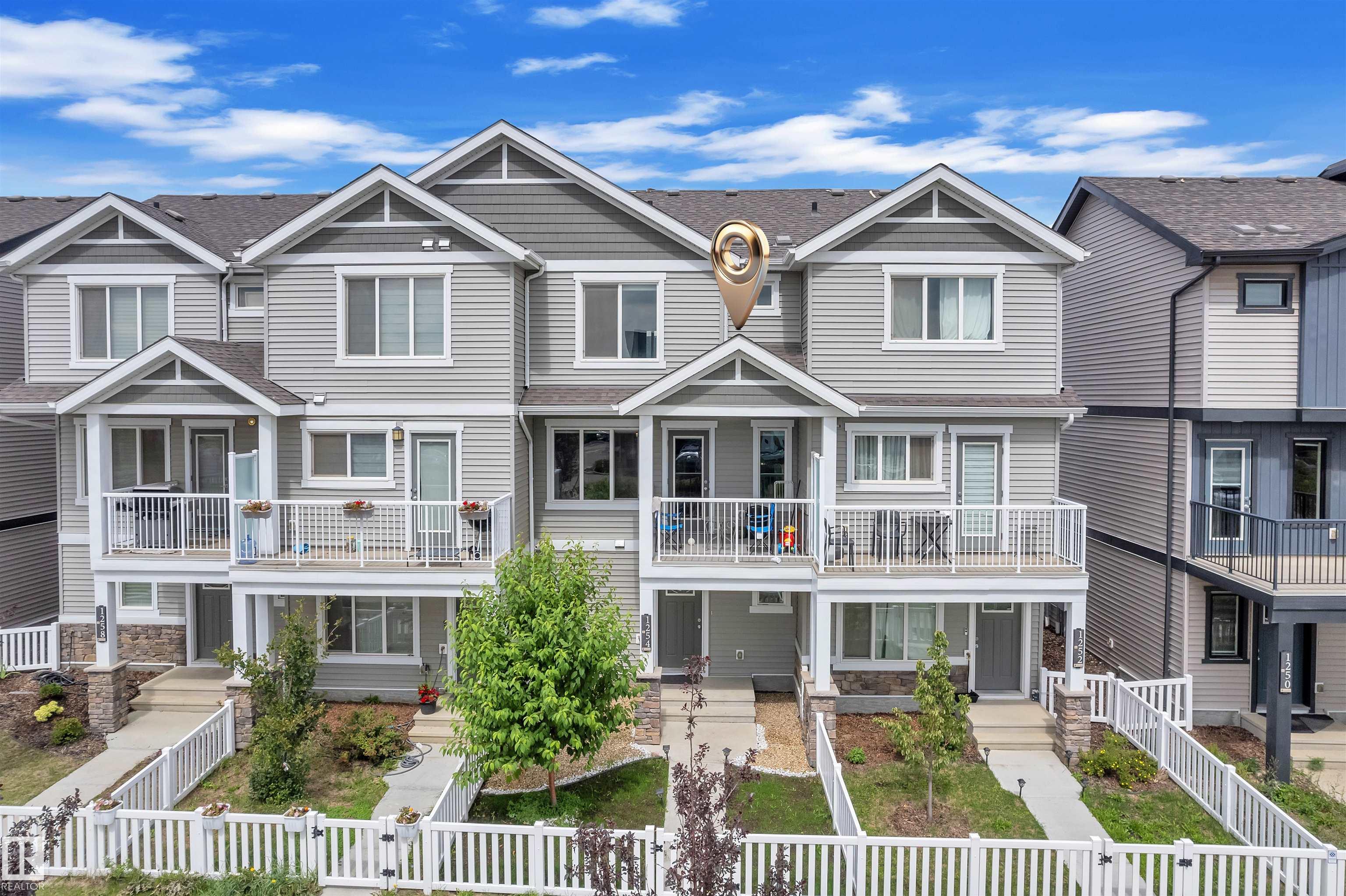 1254 Aster Bv Blvd NW, Edmonton, AB T6T 2N8