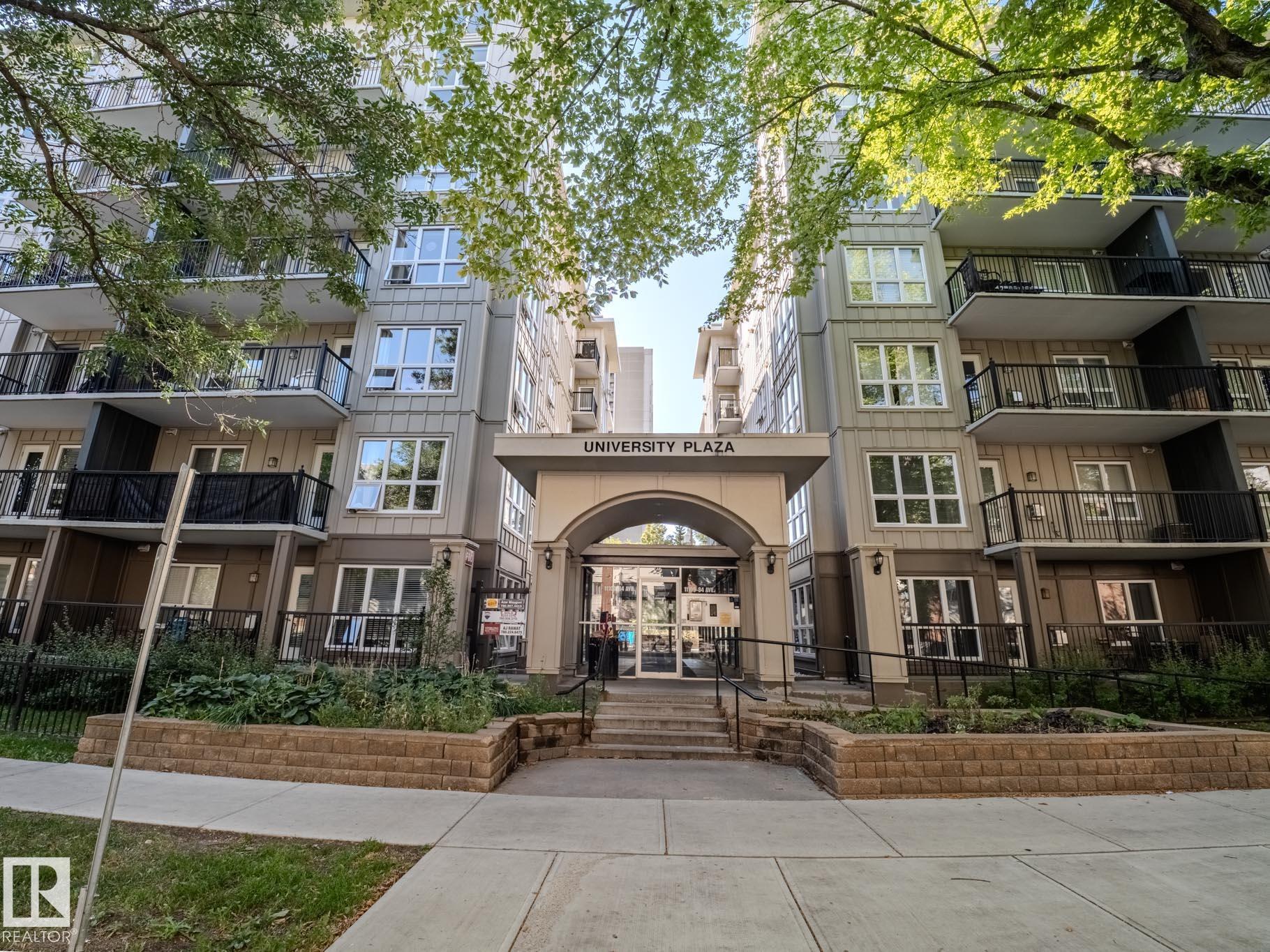 11103 84 Avenue Northwest #301, Edmonton, AB T6G 0V9