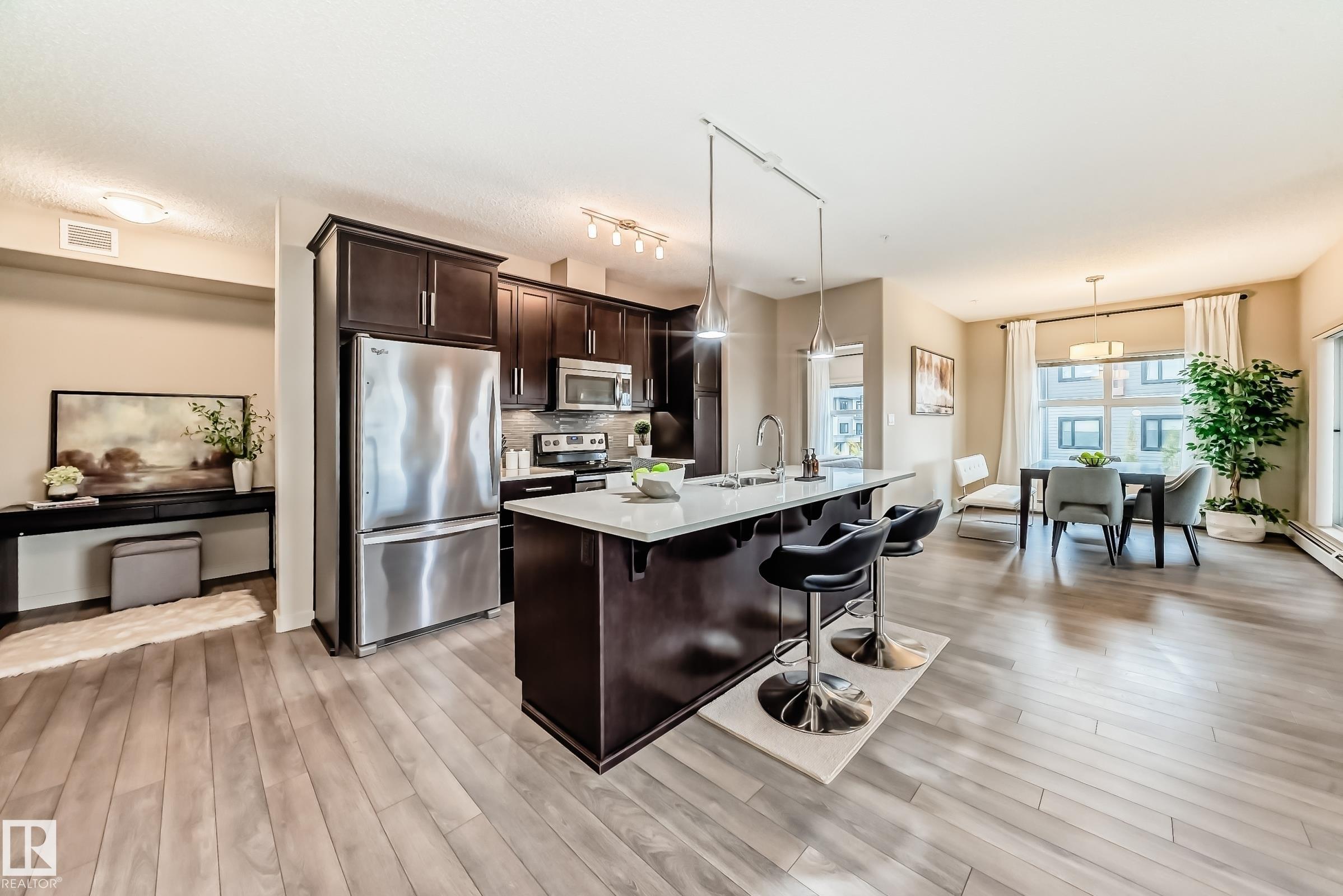 504 Griesbach Parade Northwest #301, Edmonton, AB T5E 6V9