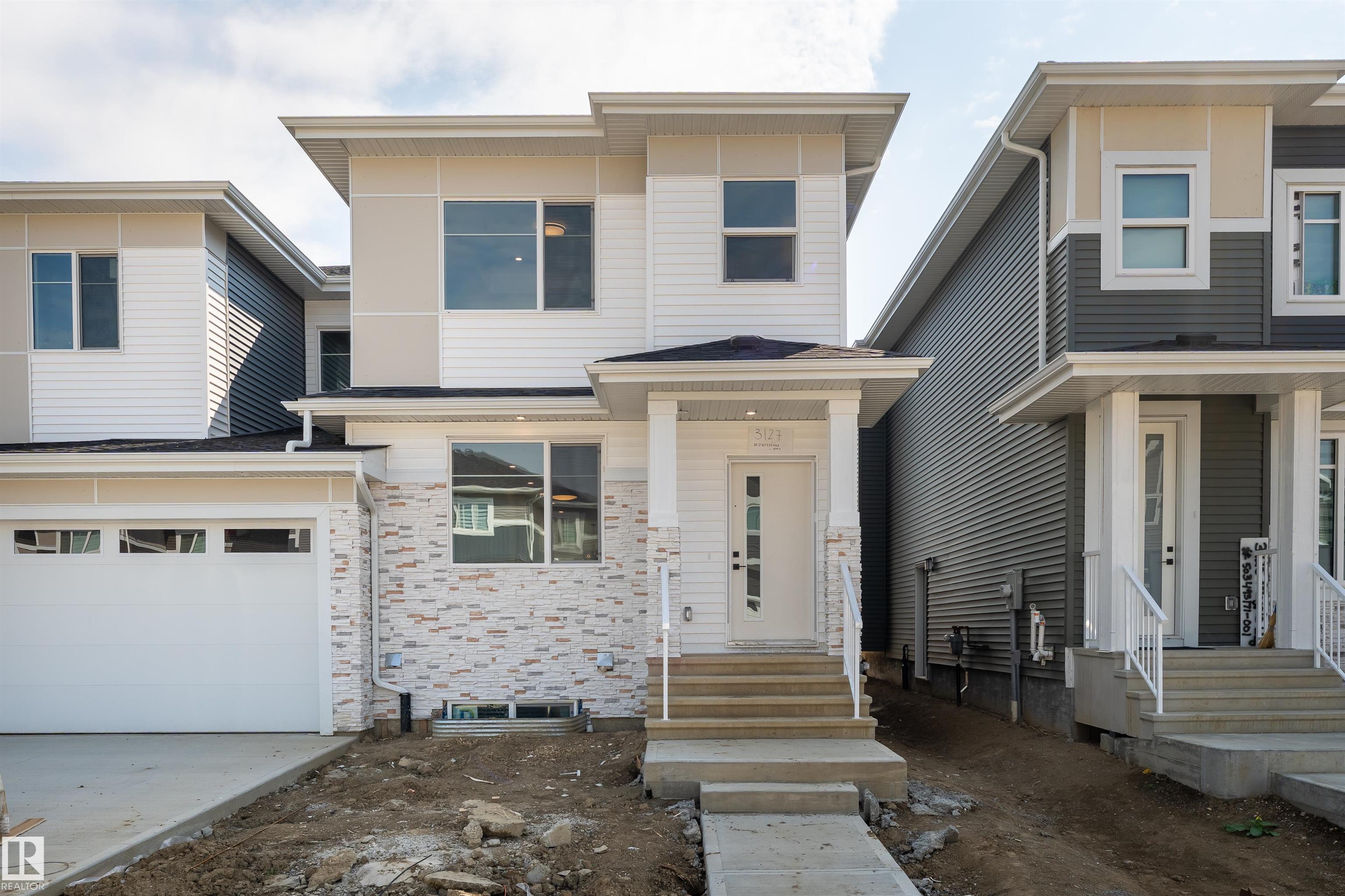 3127 Magpie Way NW, Edmonton, AB T5S 0V3