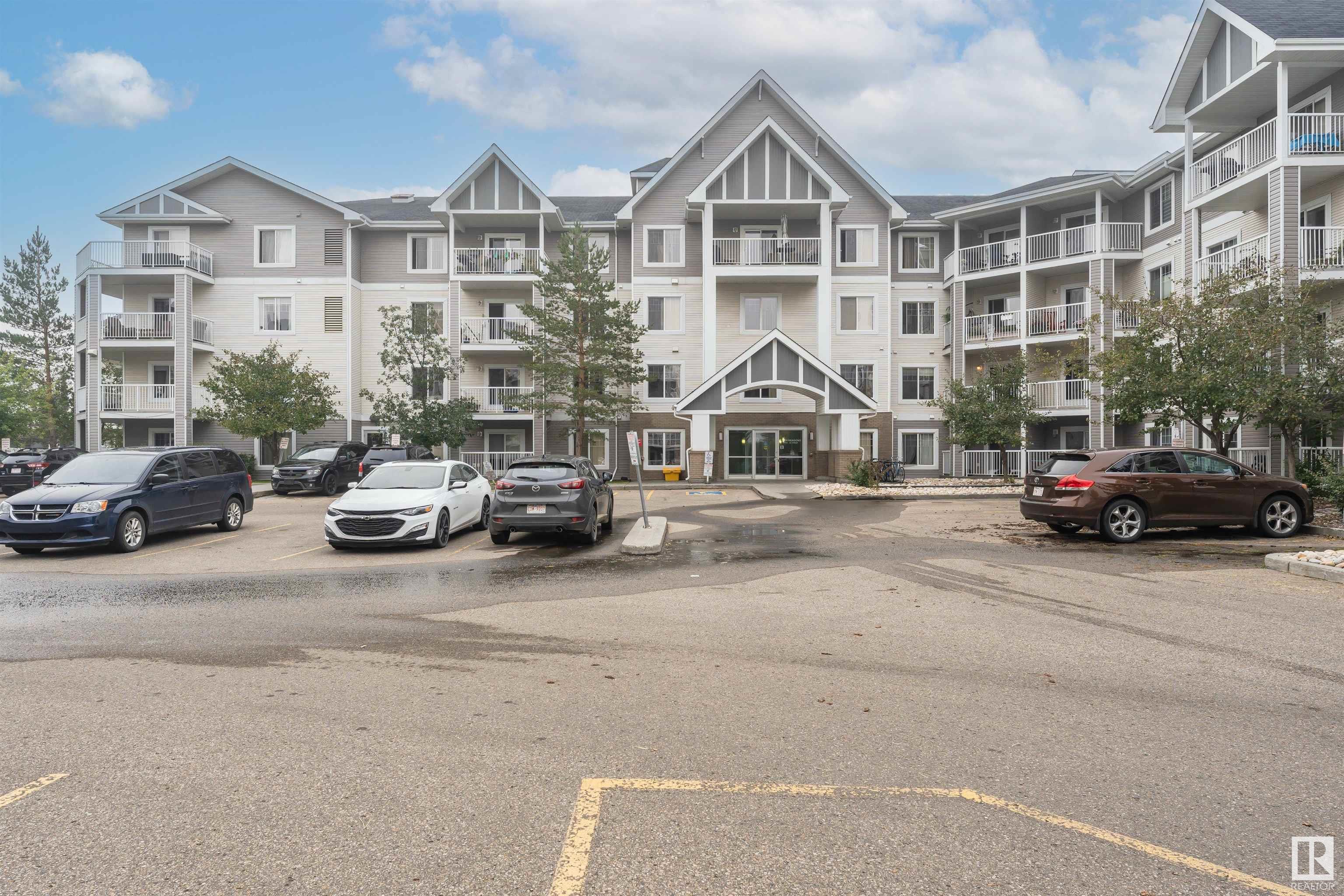 4403 23 Street Northwest #314, Edmonton, AB T6T 0E4