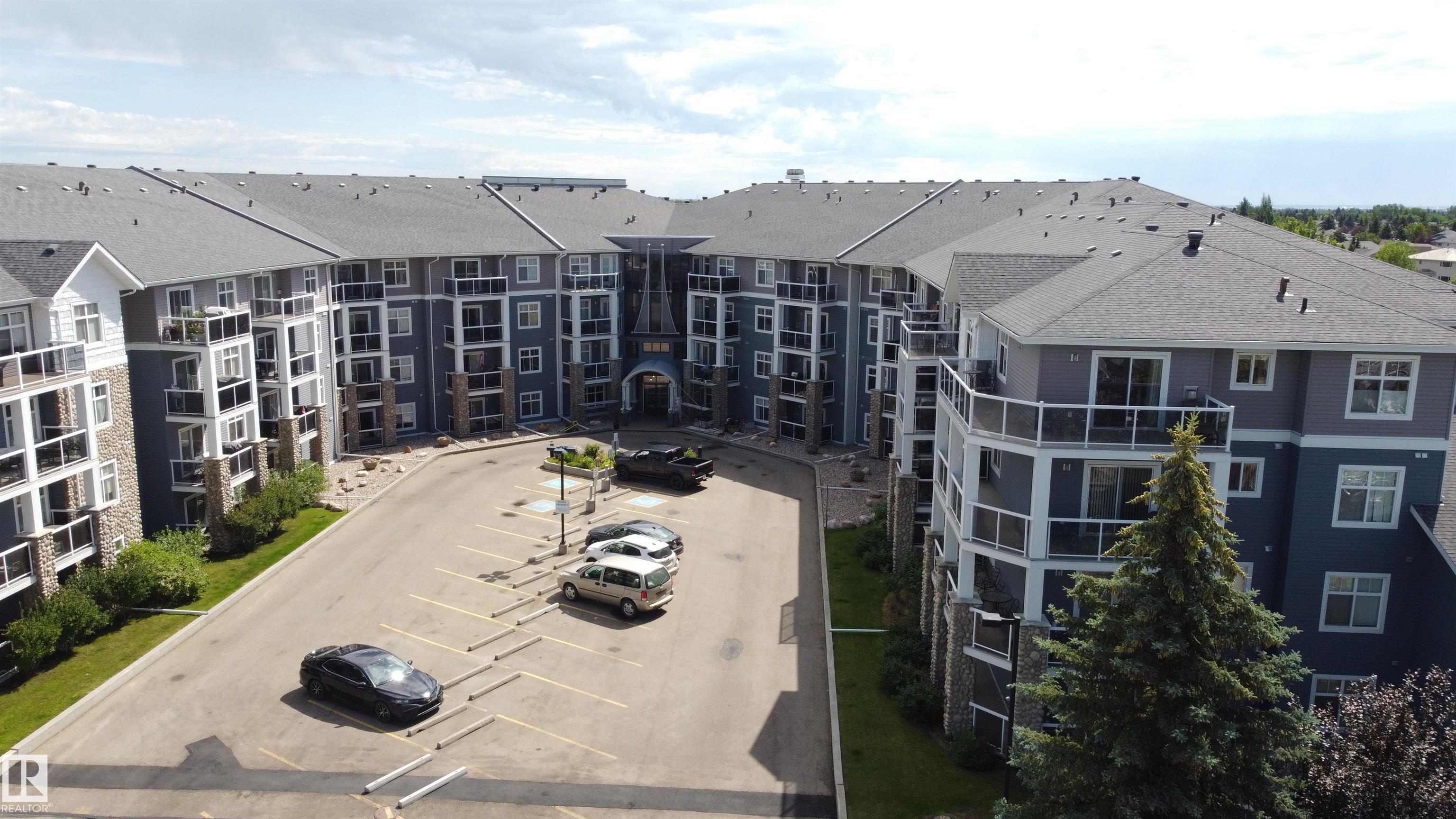 16035 132 Street Northwest #209, Edmonton, AB T6V 0B4