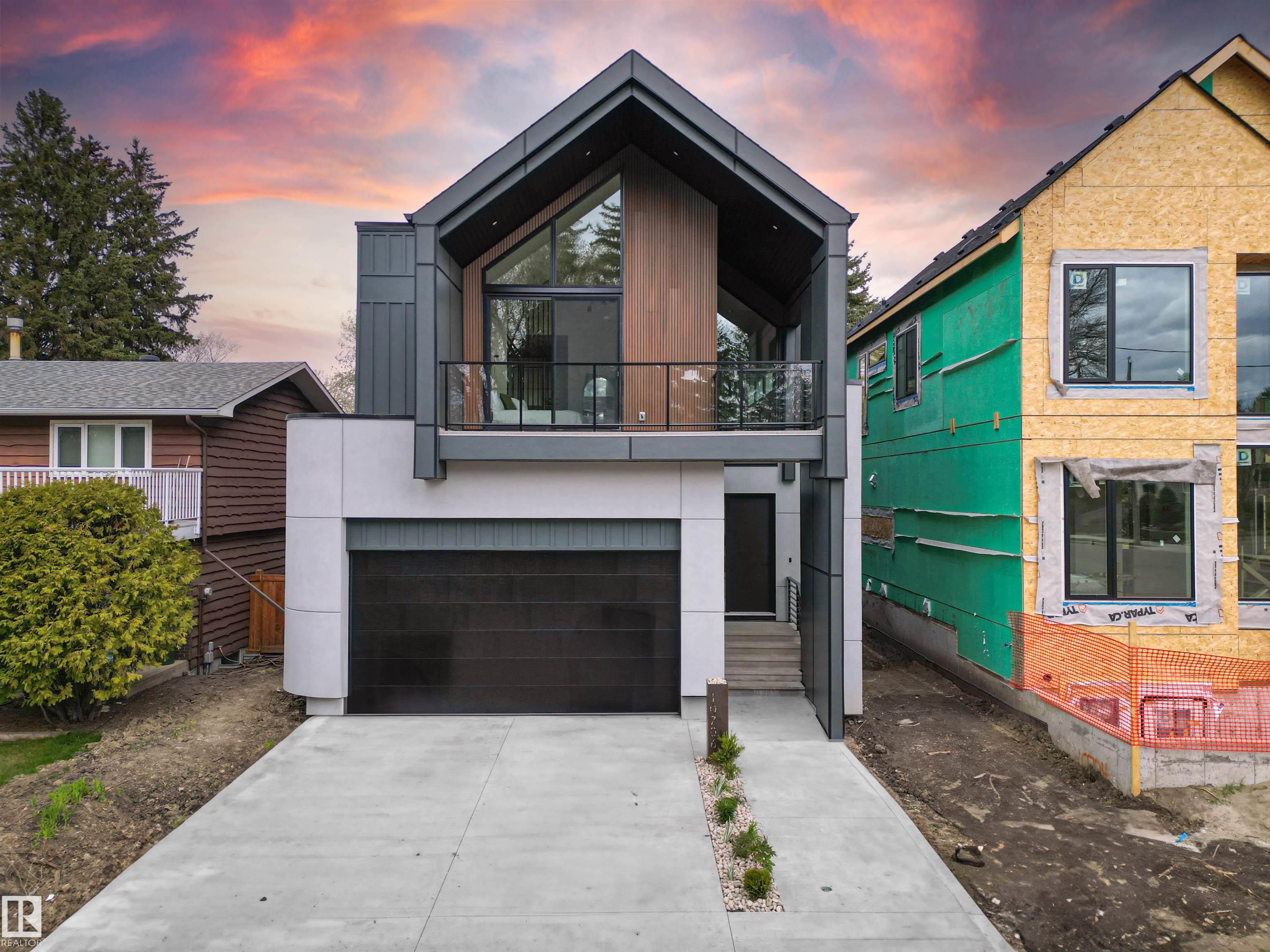 59 Av Nw Unit 10706 Ave, Edmonton, AB T6H 4S7