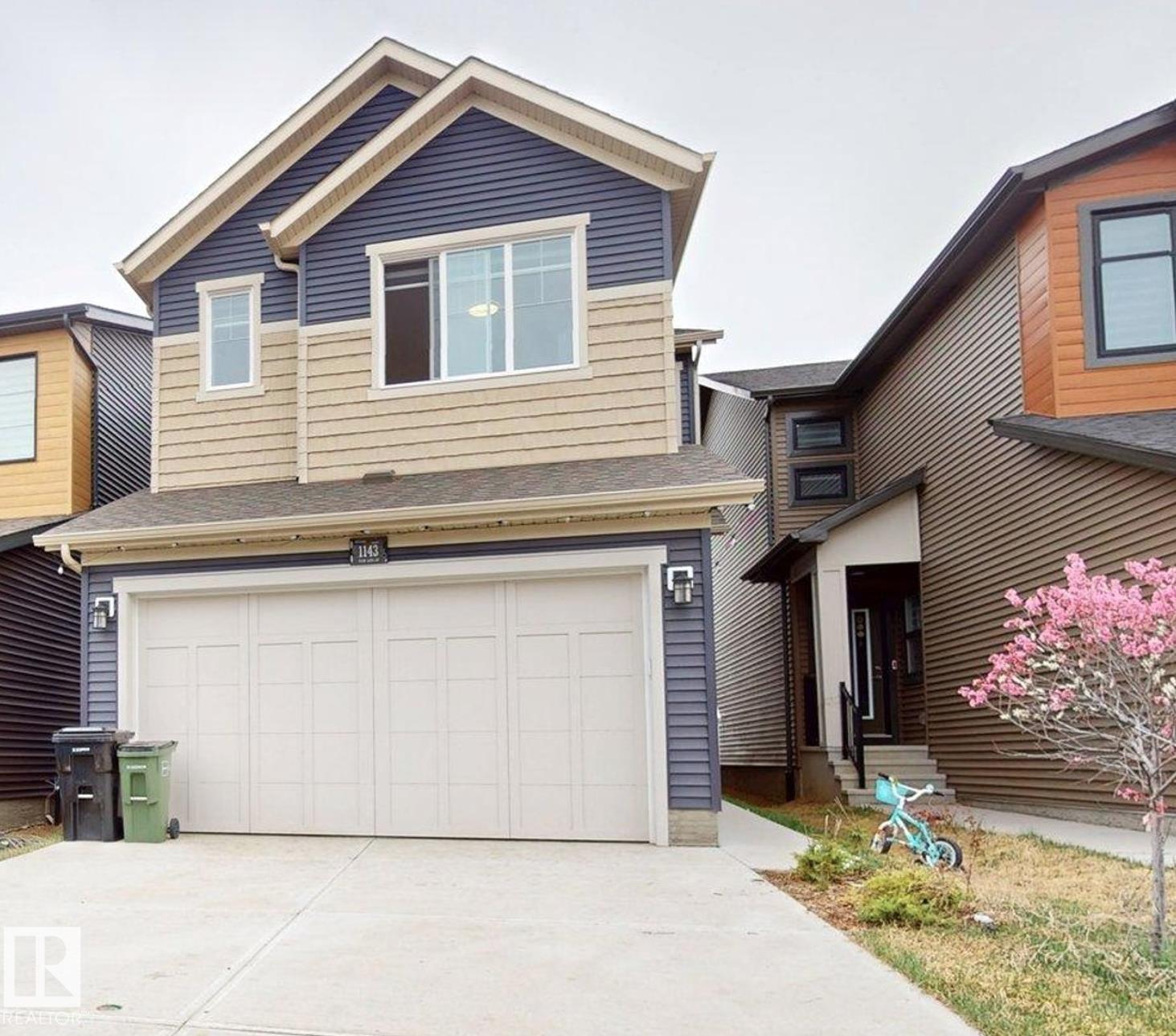 1143 Plum Ln SW, Edmonton, AB T6X 3A6
