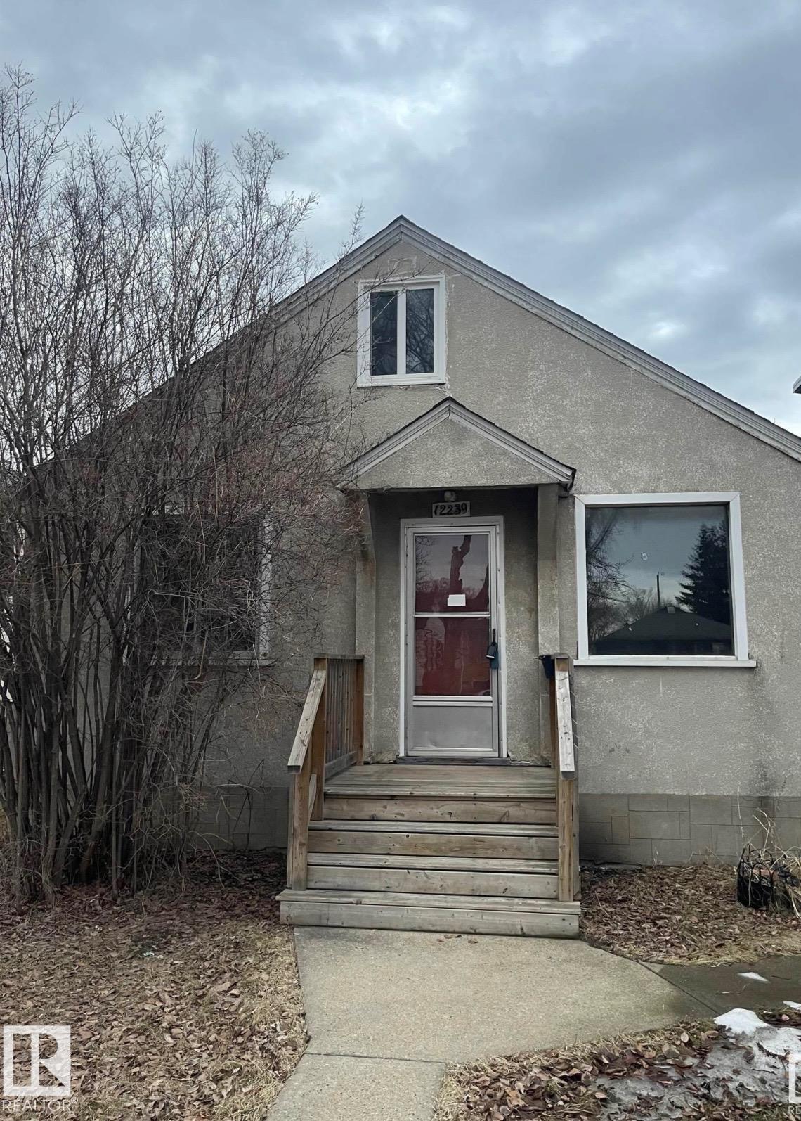 101 St Nw Unit 12239 St, Edmonton, AB T5G 2C5