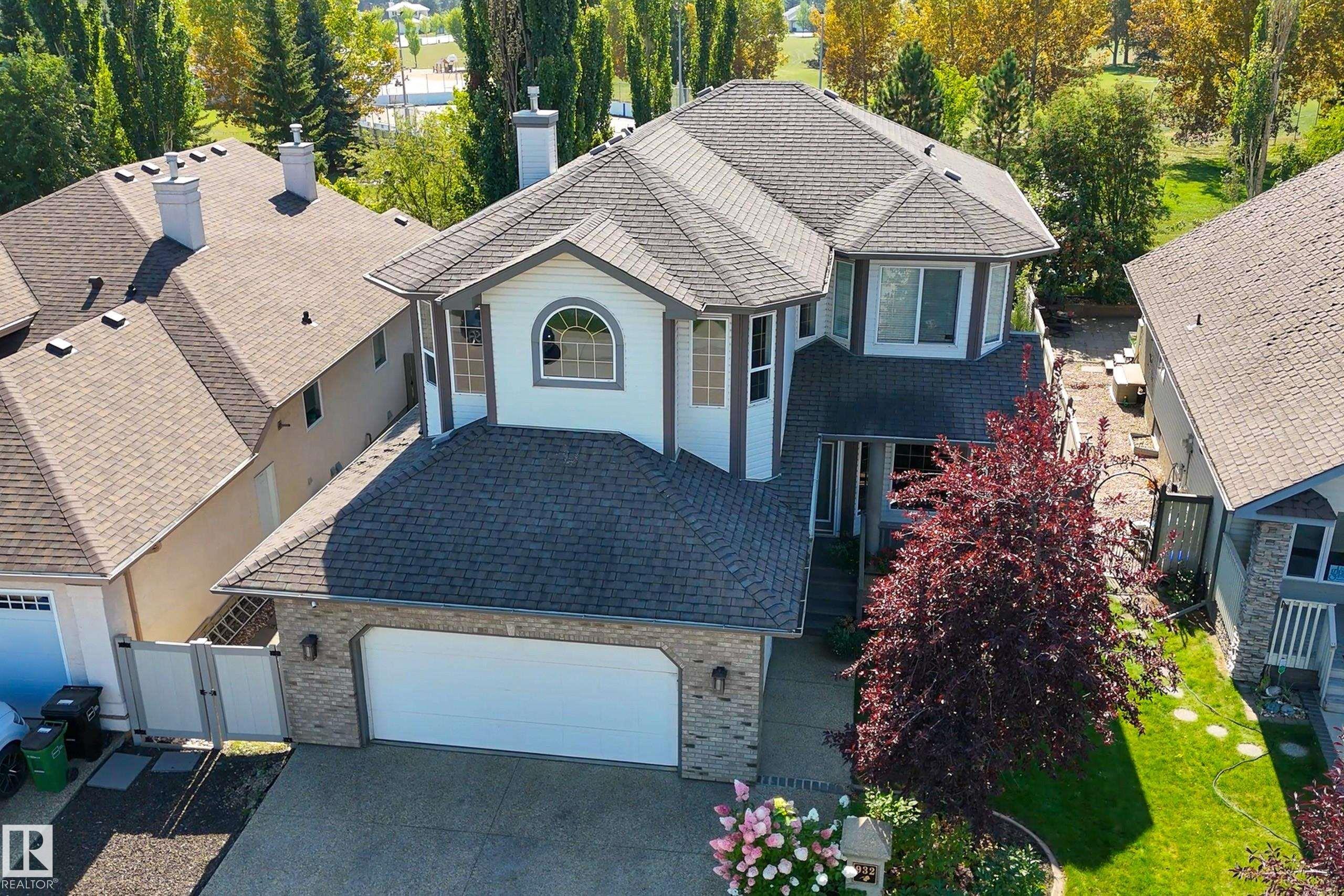 932 Proctor Wd Wynd NW, Edmonton, AB T5T 6N6