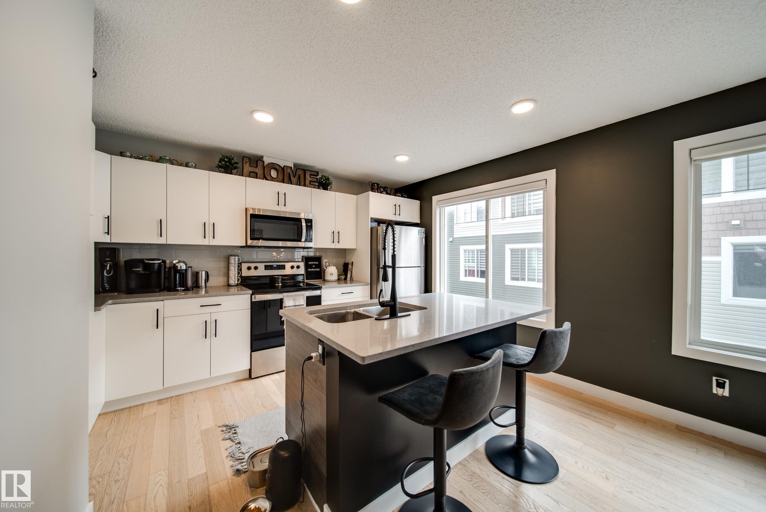 2922 Maple Way Northwest #42, Edmonton, AB T5T 1A5