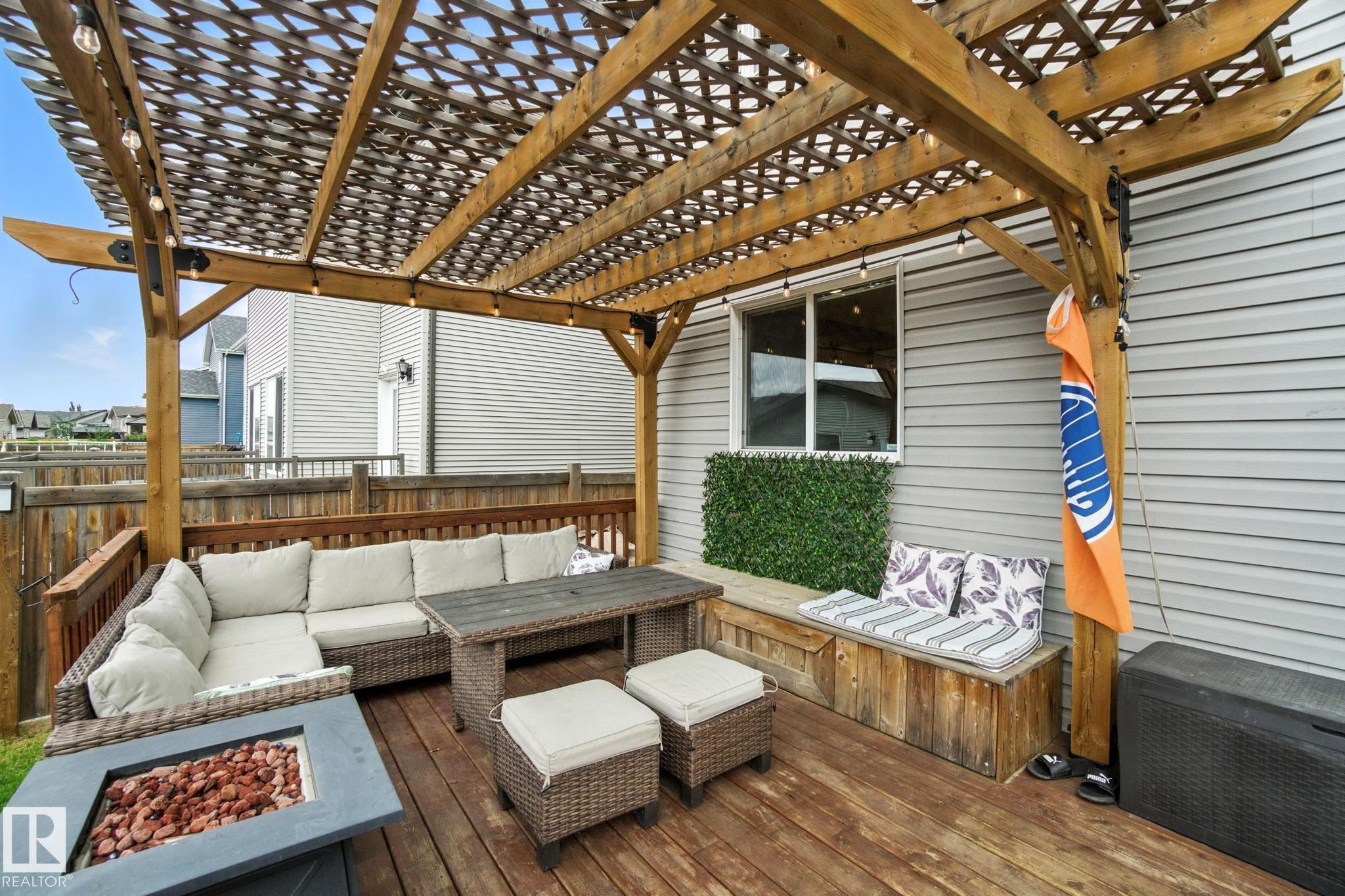 1194 Mcconachie Bv Blvd NW, Edmonton, AB T5Y 0V1