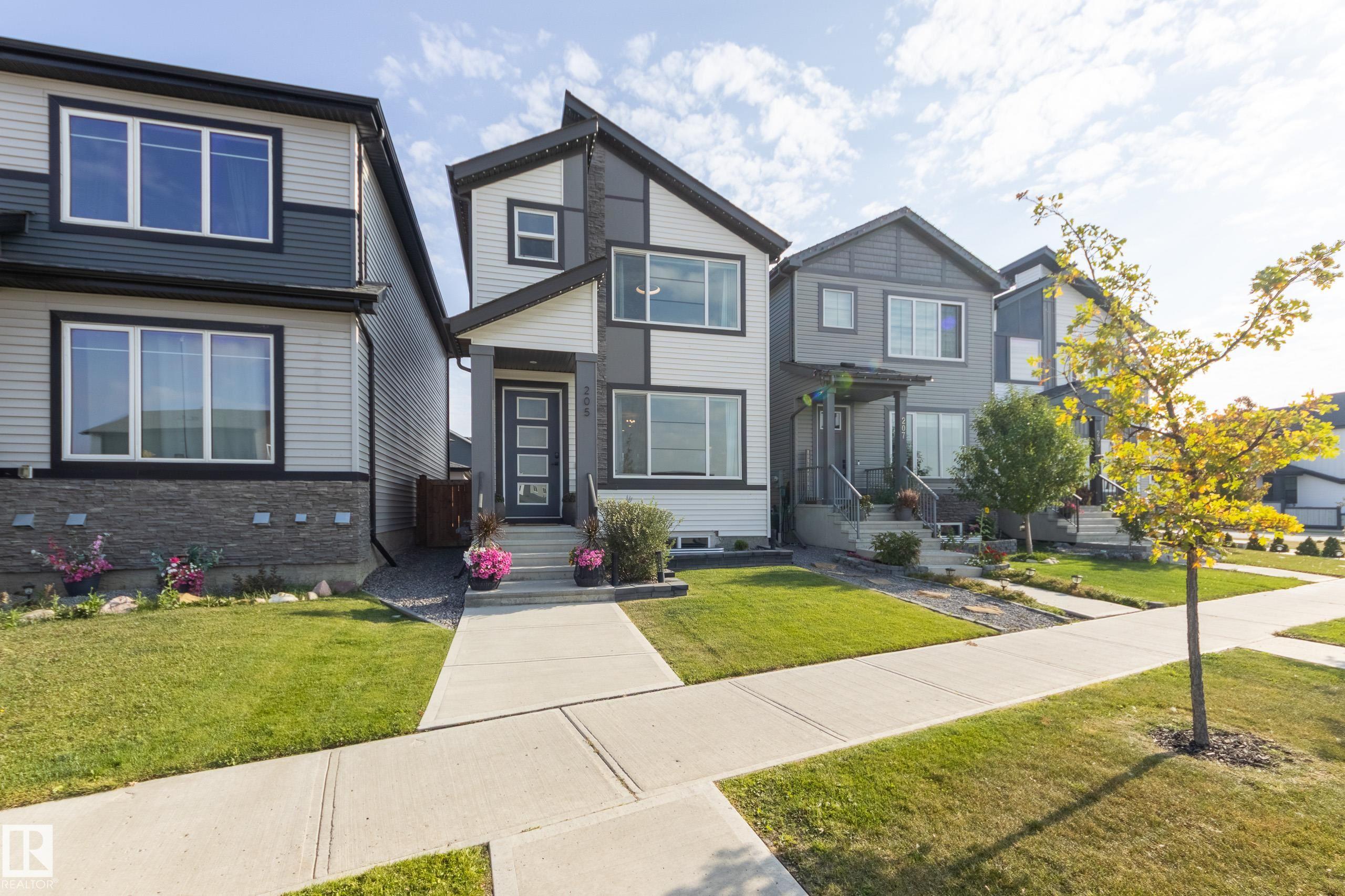 205 Caledonia Dr, Leduc, AB T9E 0S9