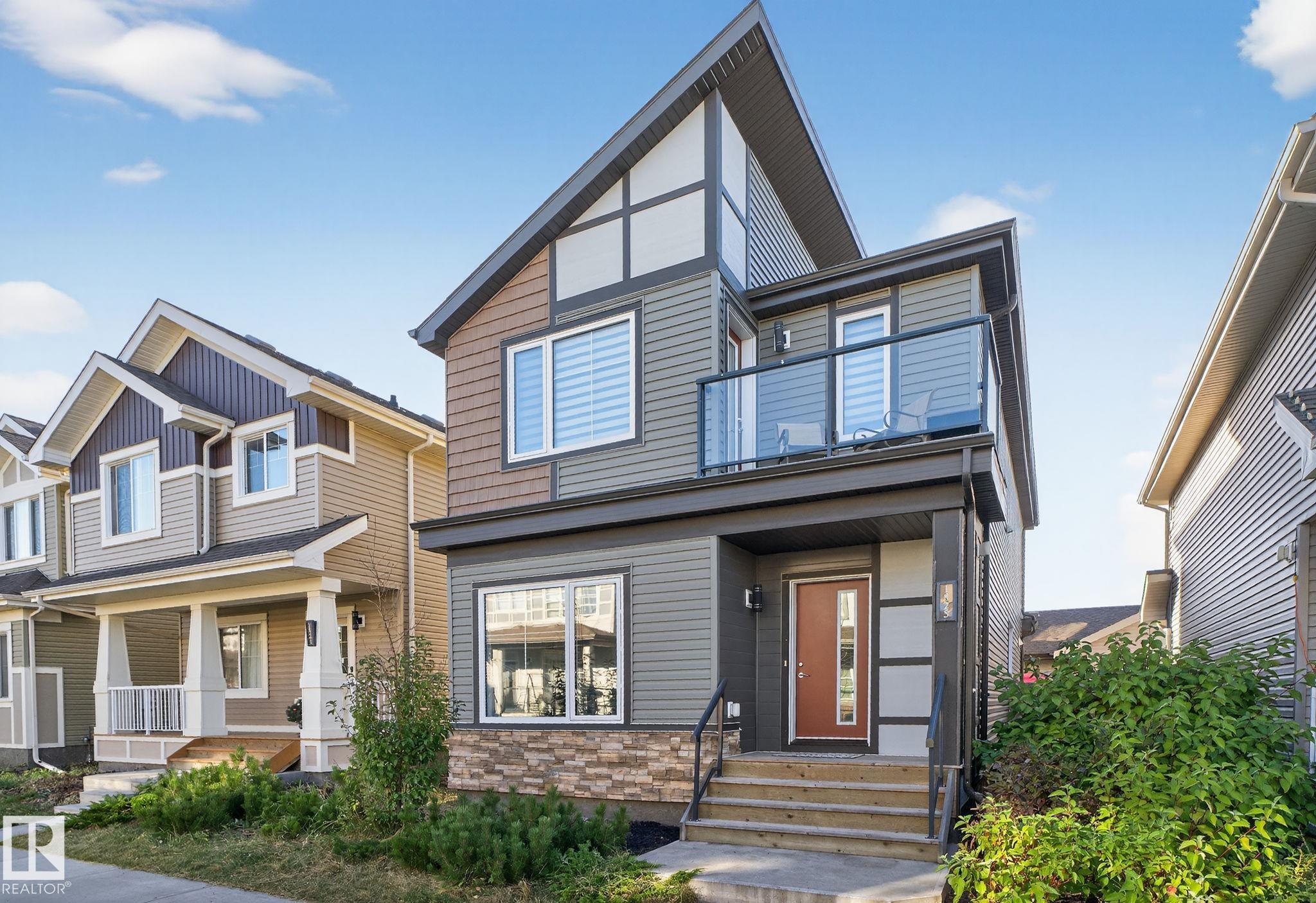 25 St Nw Unit 1825 St #a, Edmonton, AB T6T 2H7