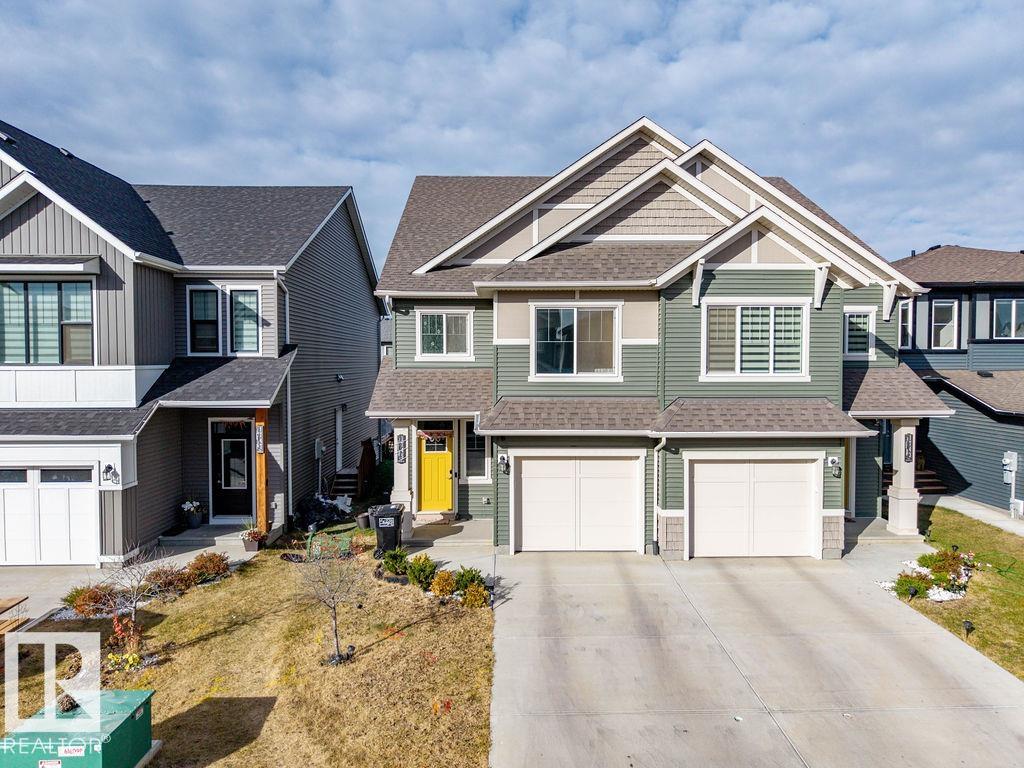 1745 Plum Cr Cres SW, Edmonton, AB T6X 2Z8