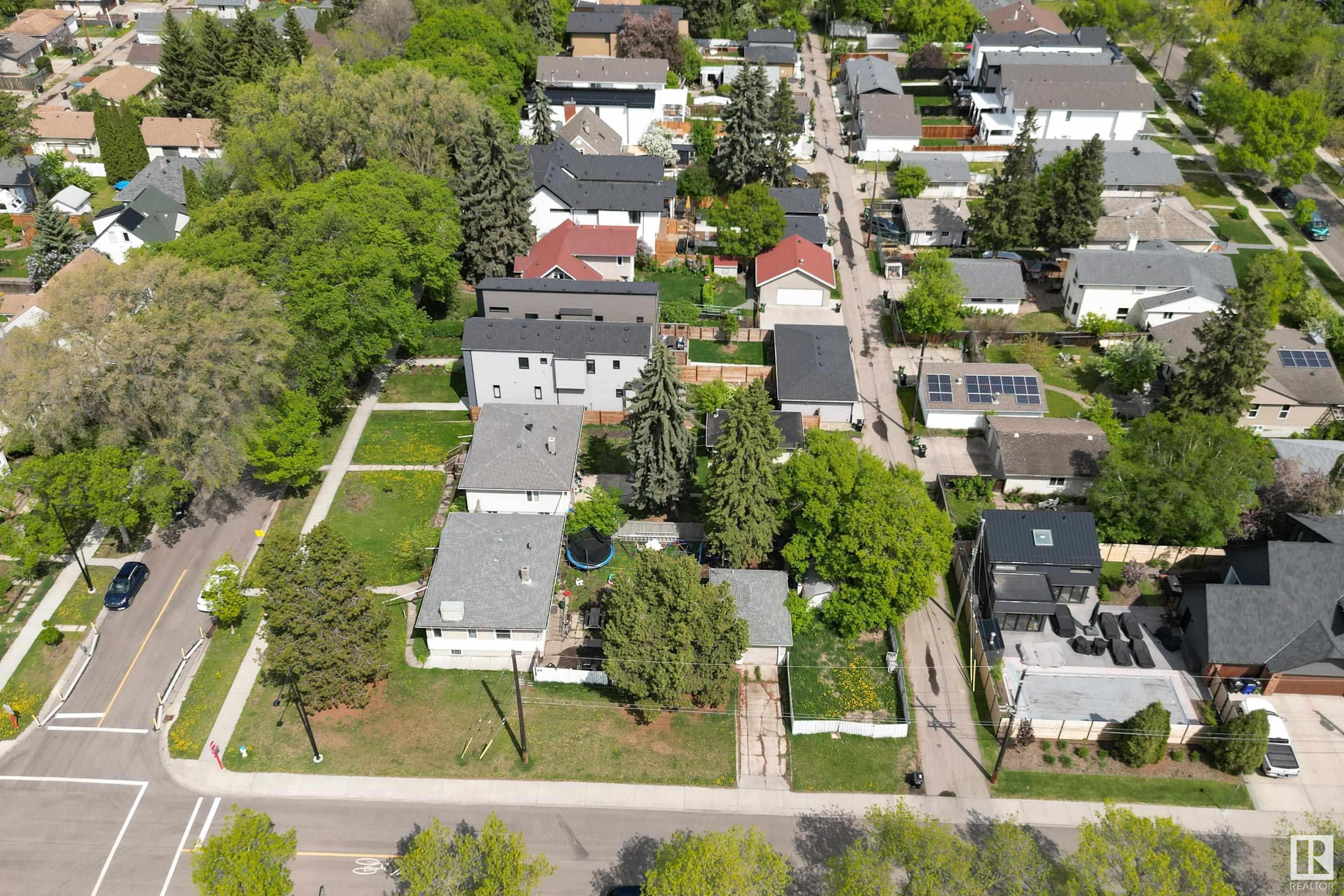 10407 144 St Nw Unit 10403 St, Edmonton, AB T5N 2V5