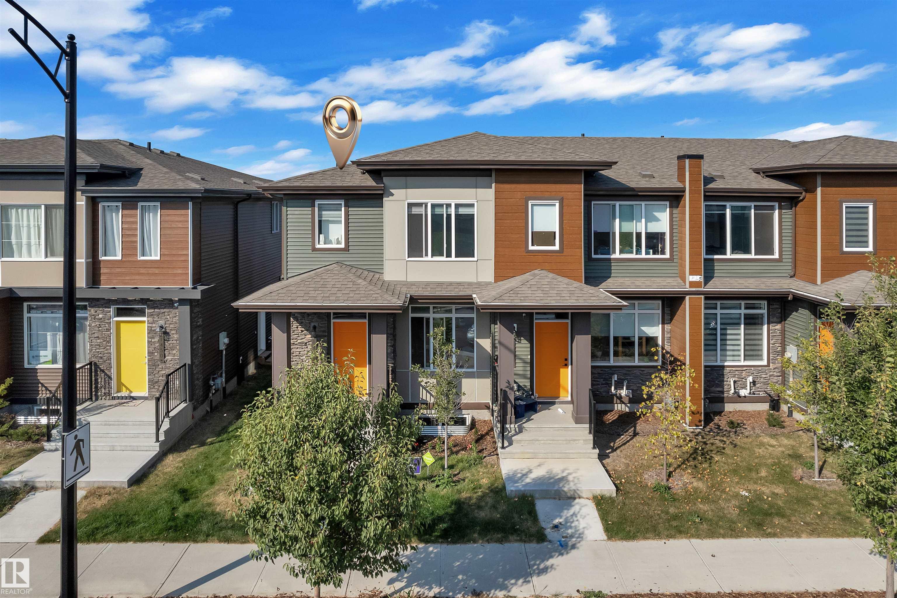 1448 Keswick Dr SW, Edmonton, AB T6W 4T9