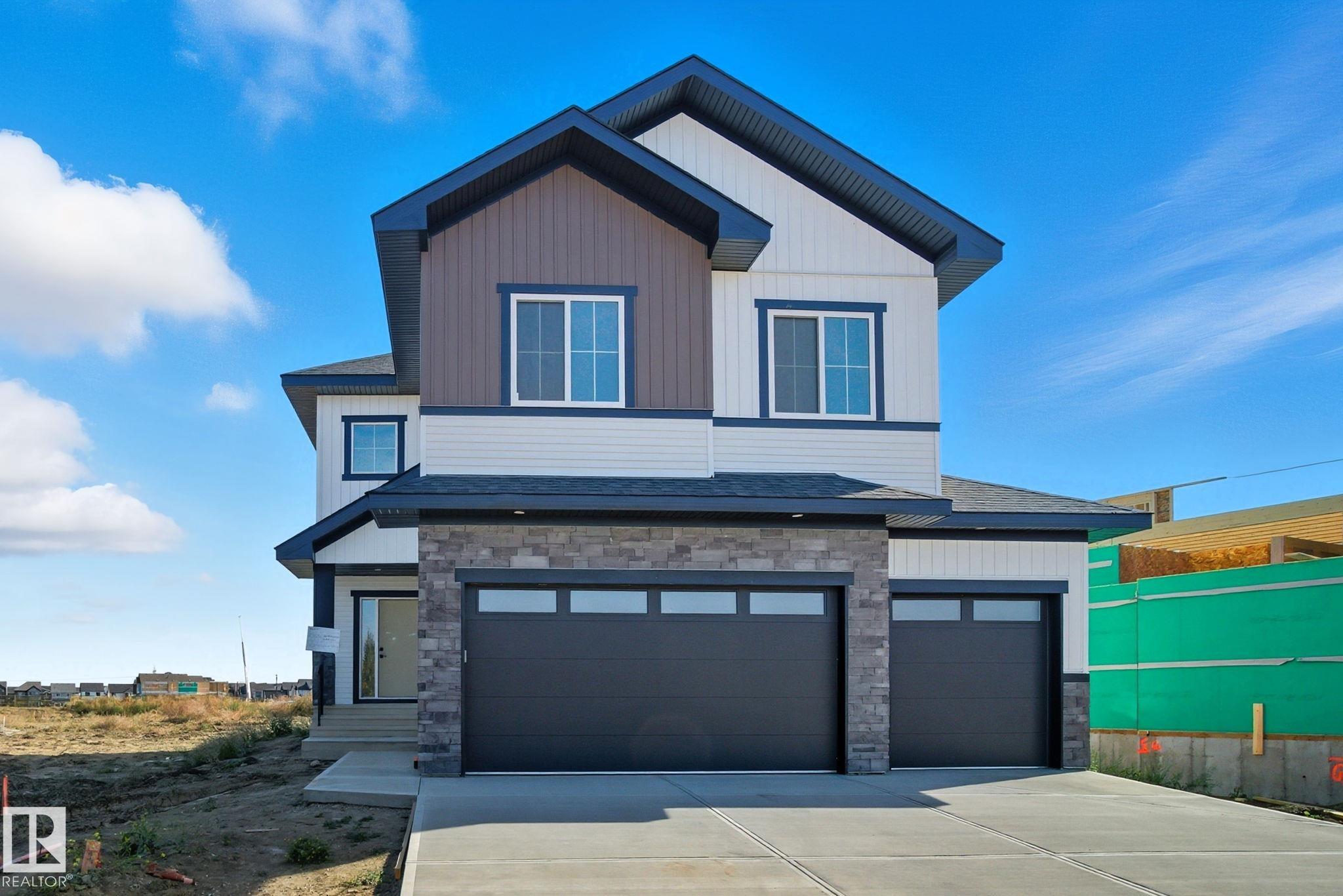 3325 Chernowski Way SW, Edmonton, AB T6W 5H2