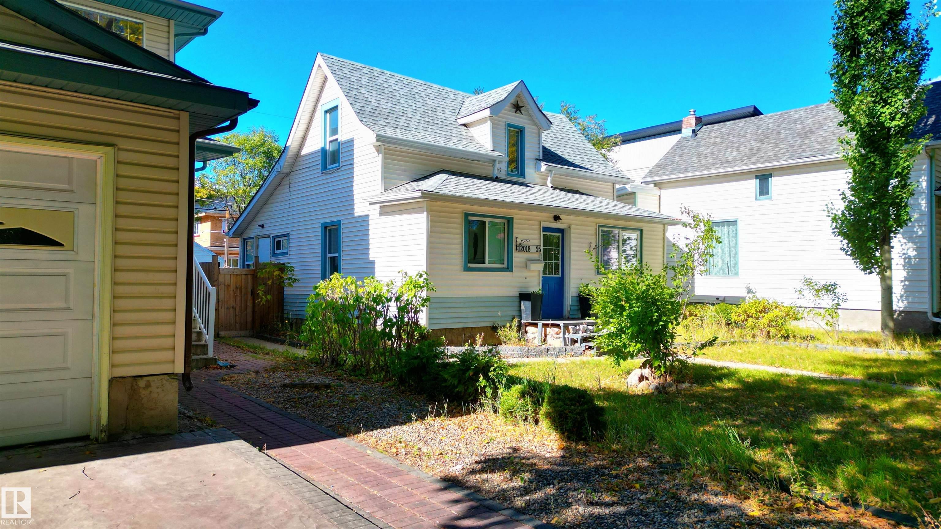 95 St Nw Unit 12018 St, Edmonton, AB T5G 1M7