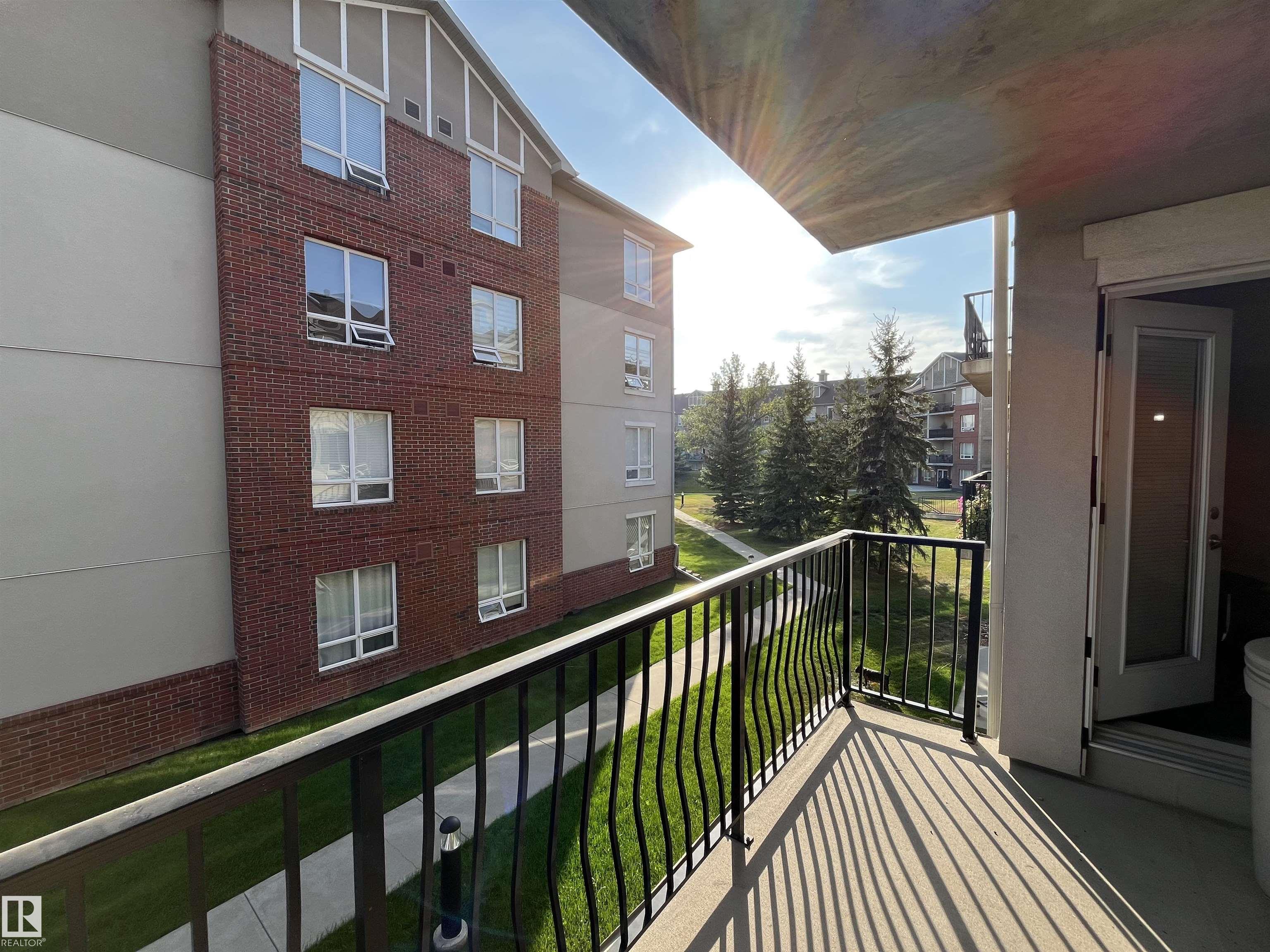 6315 135 Avenue Northwest #211, Edmonton, AB T5A 5J7