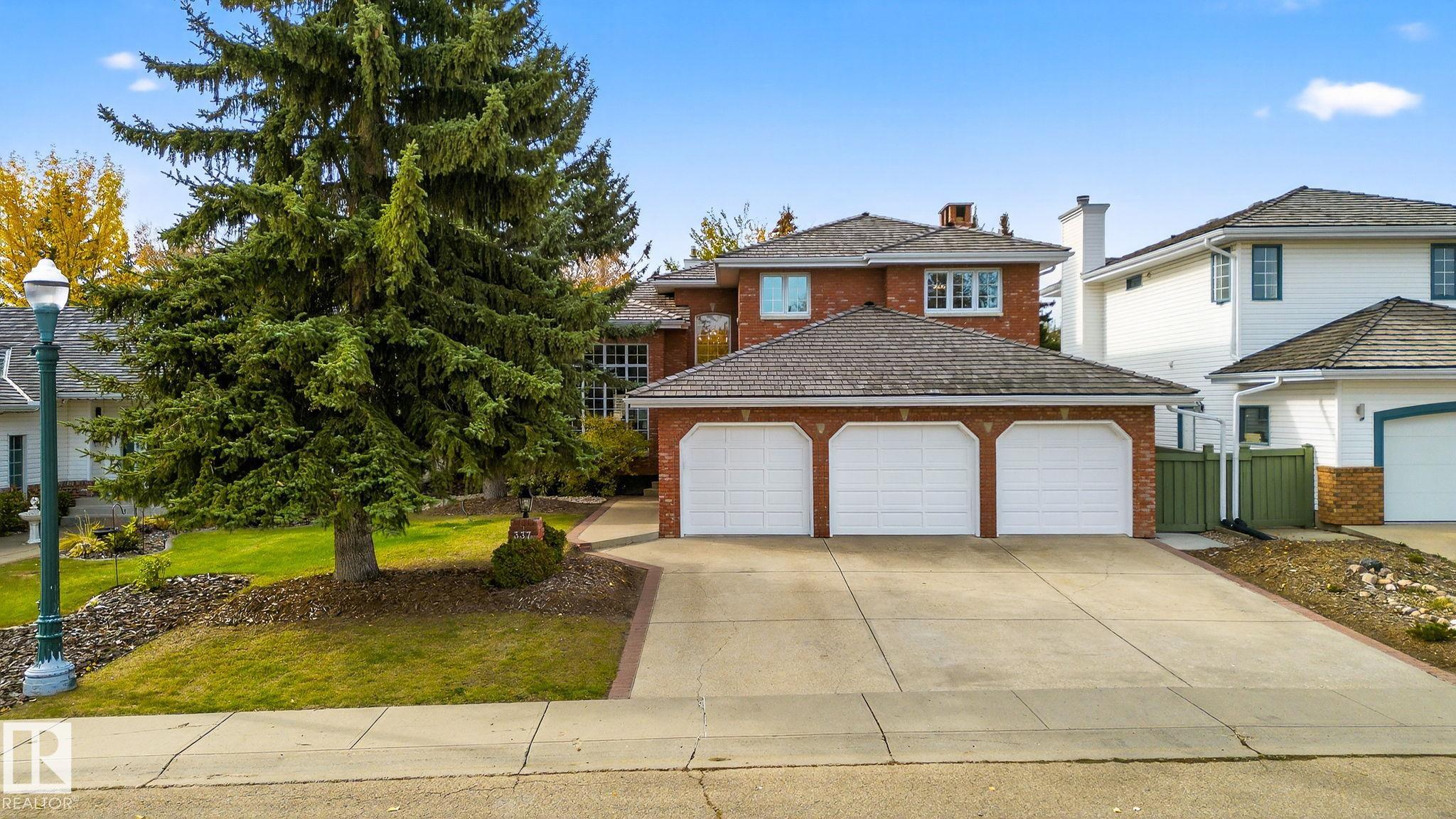 337 Weber Way NW, Edmonton, AB T6M 2H3