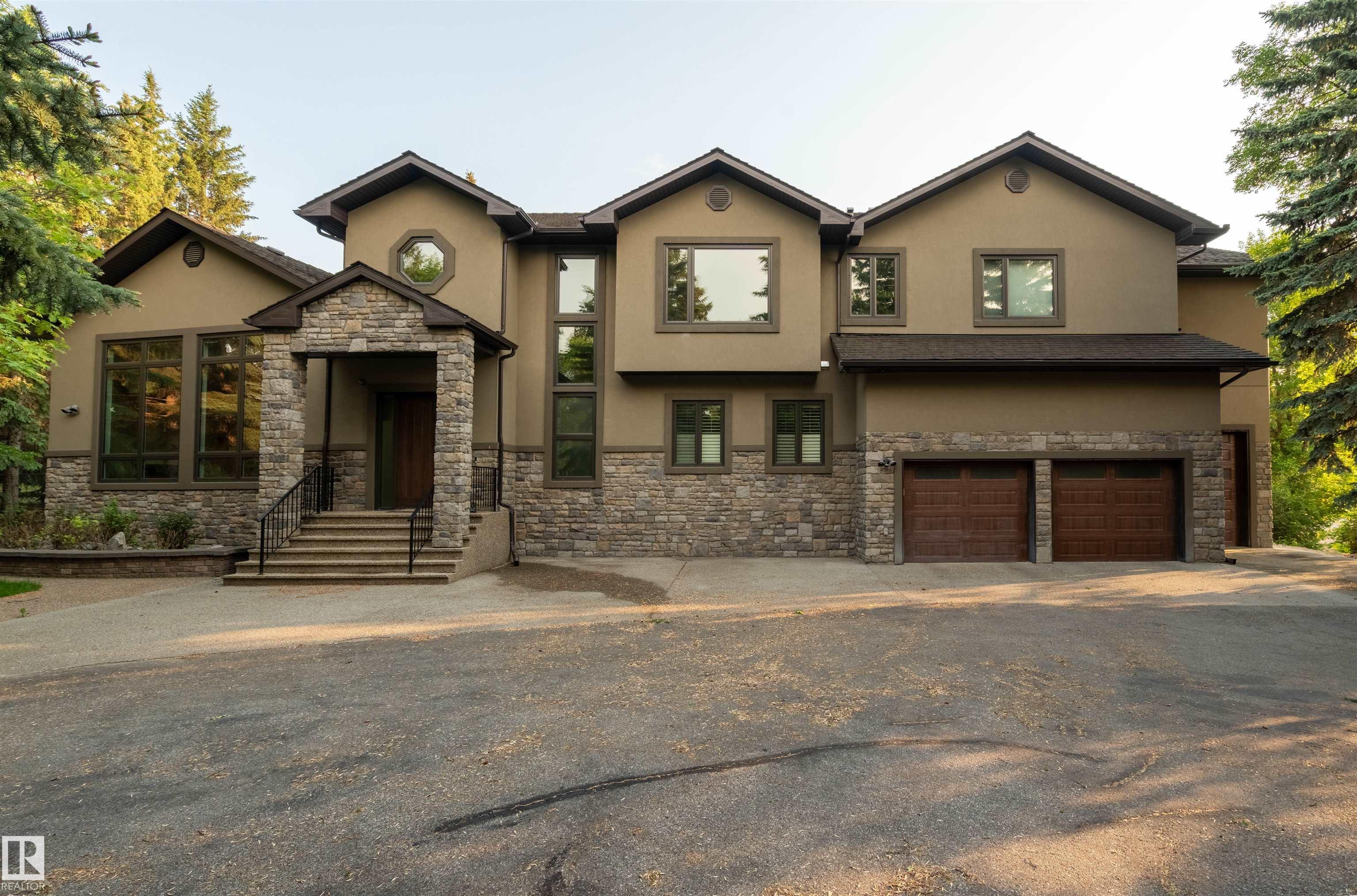 116 Windermere Cr Cres NW, Edmonton, AB T6W 0S3
