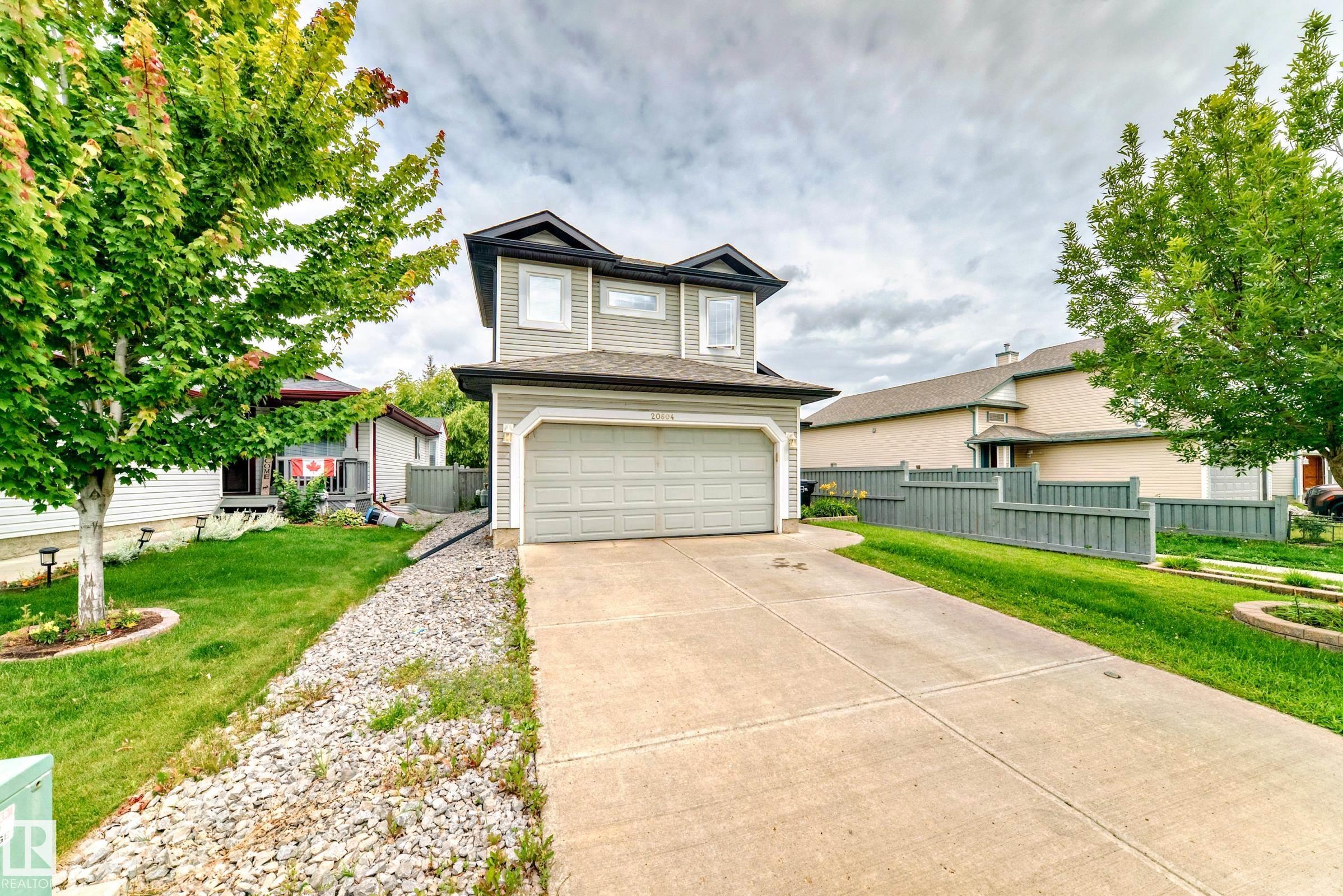 48 Av Nw Unit 20604 Ave, Edmonton, AB T6M 0C1