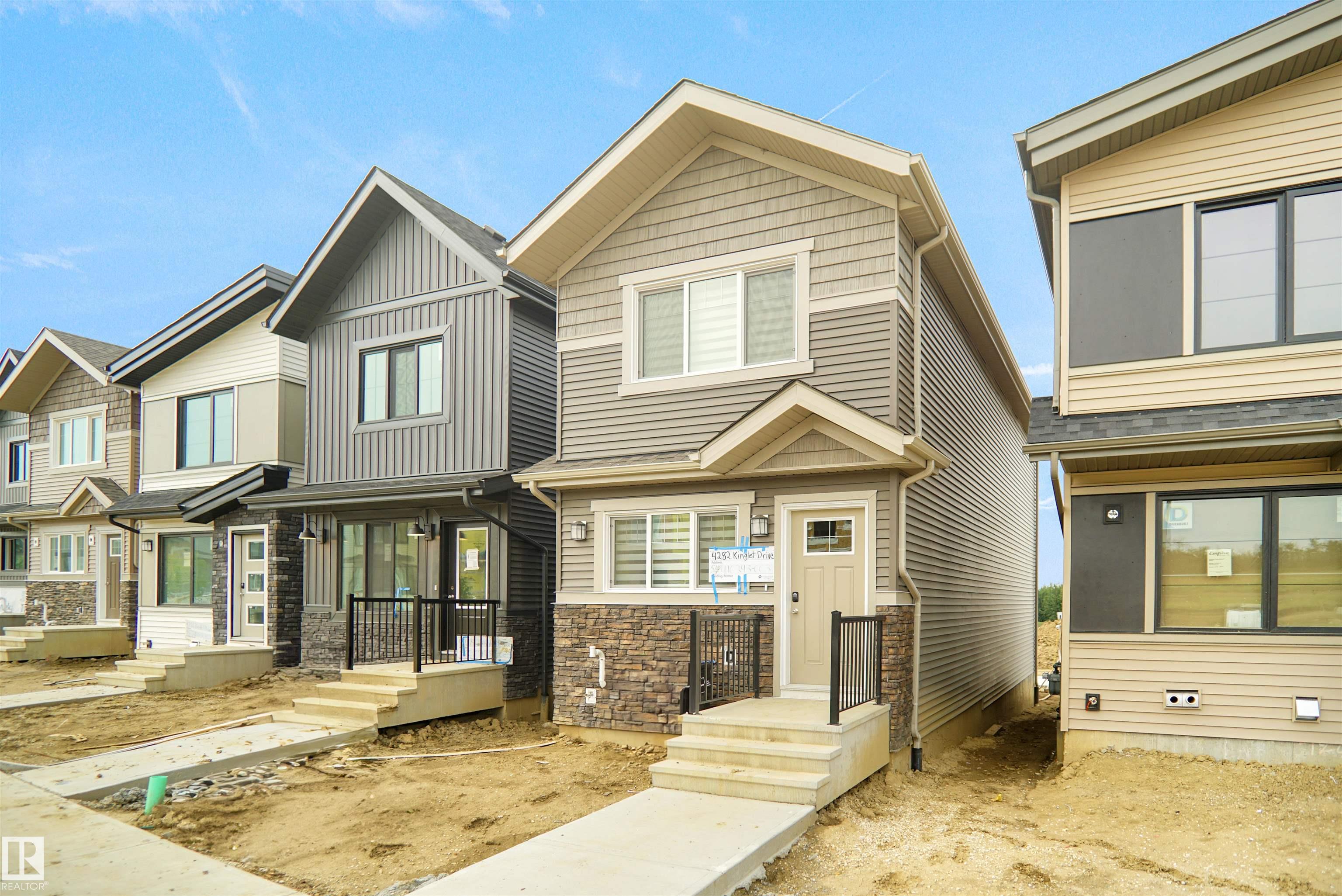 4360 Kinglet Dr NW, Edmonton, AB T5S 0T1