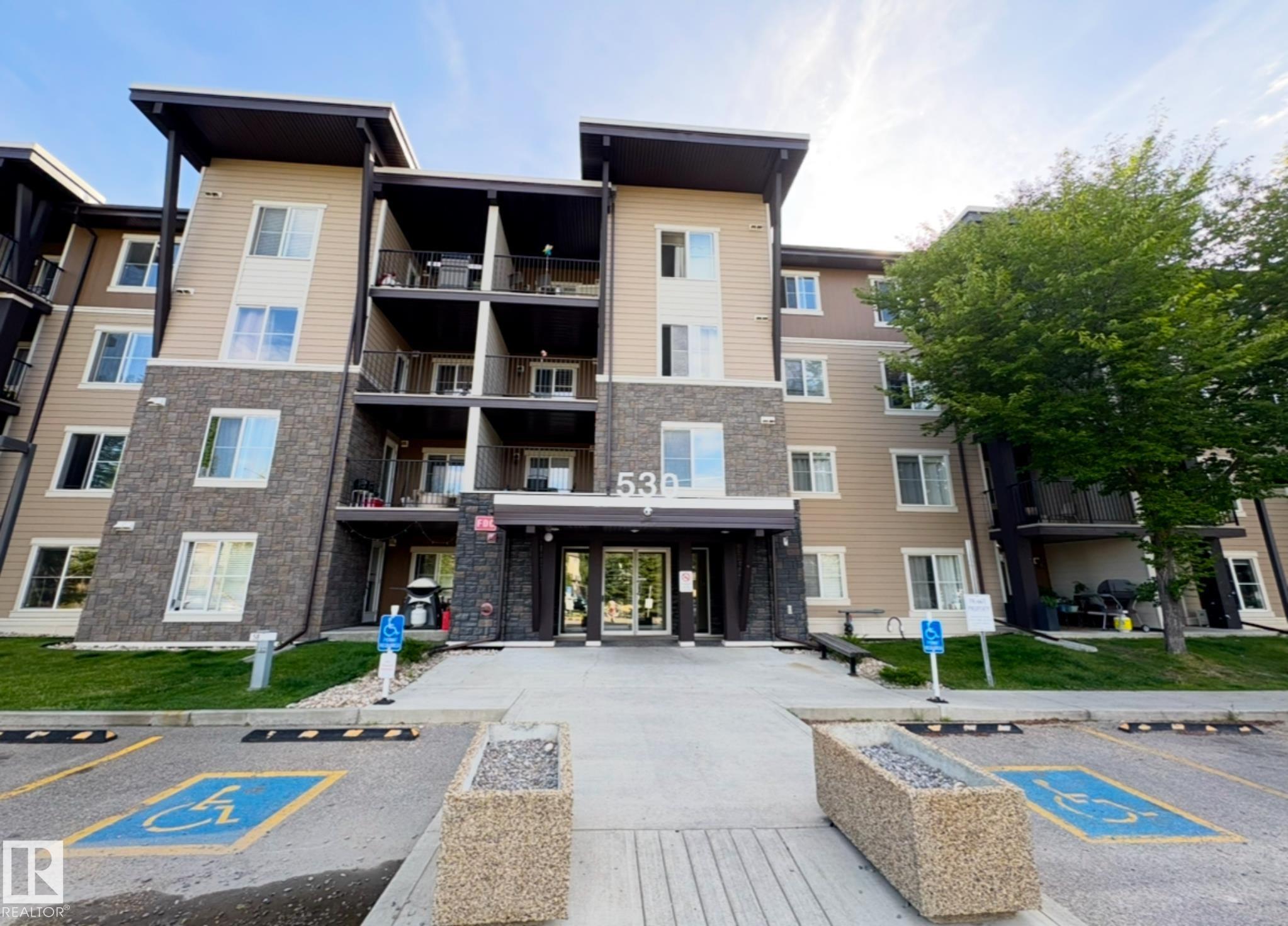 530 Watt Boulevard Southwest #107, Edmonton, AB T6X 1P7