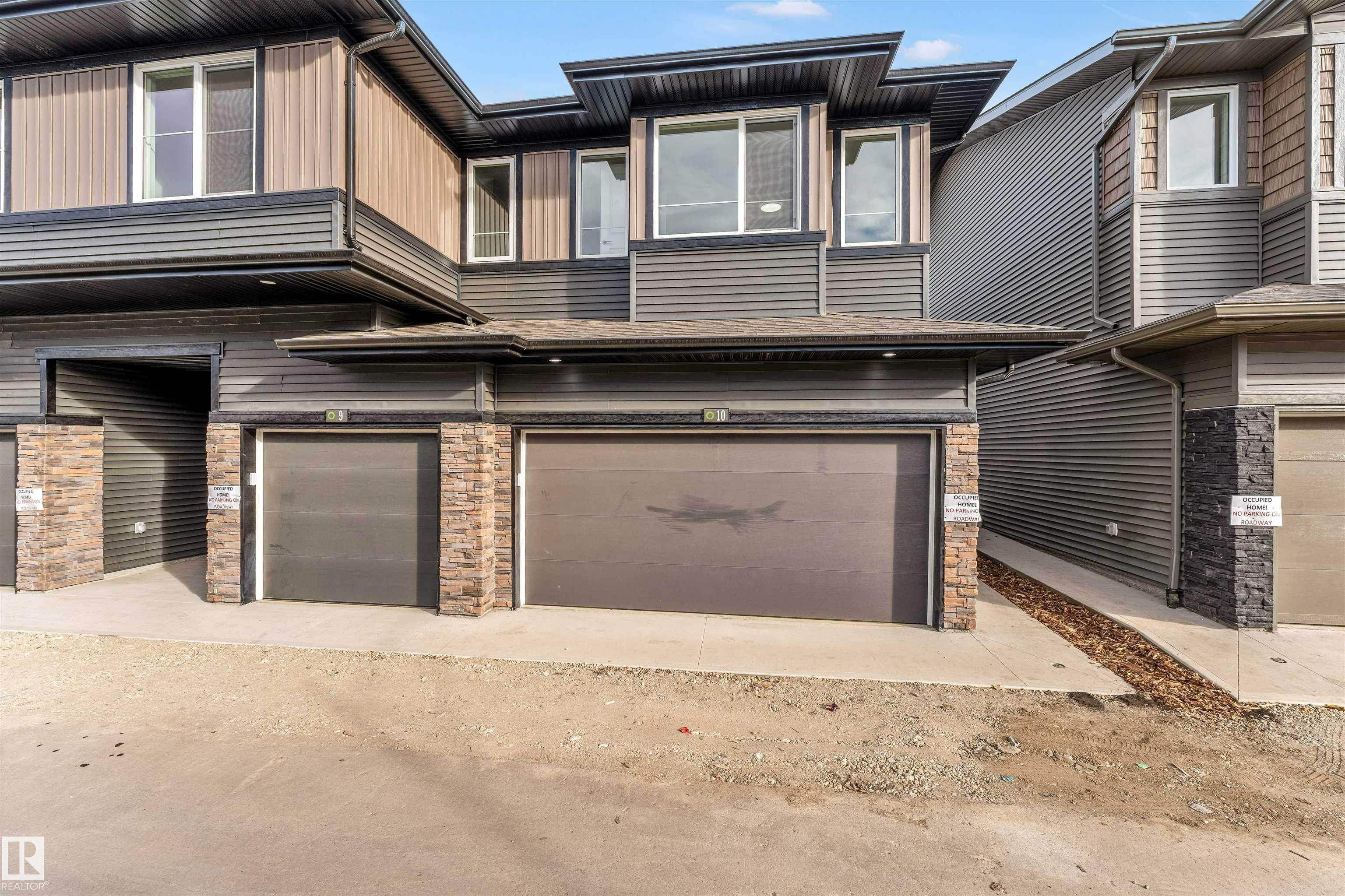 2710 66 Street Southwest #10, Edmonton, AB T6H 3H4