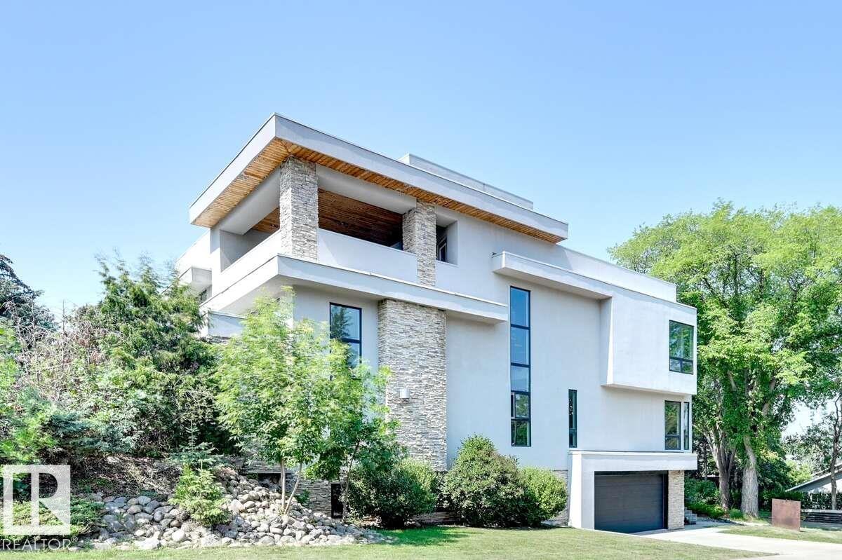 14 Birch Dr #a, St. Albert, AB T8N 0C9