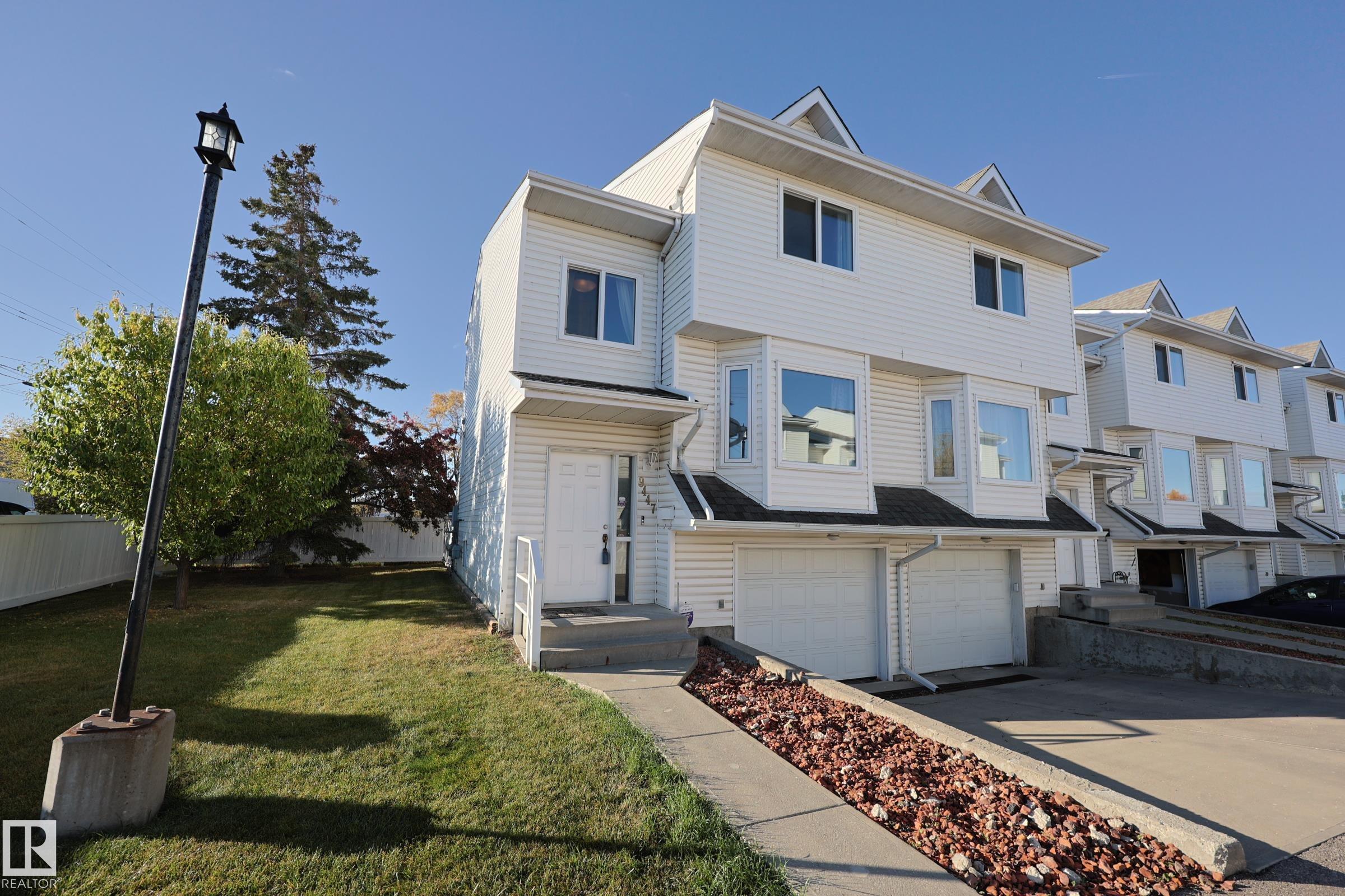 156 St Nw Unit 9447 St, Edmonton, AB T5R 1Z5