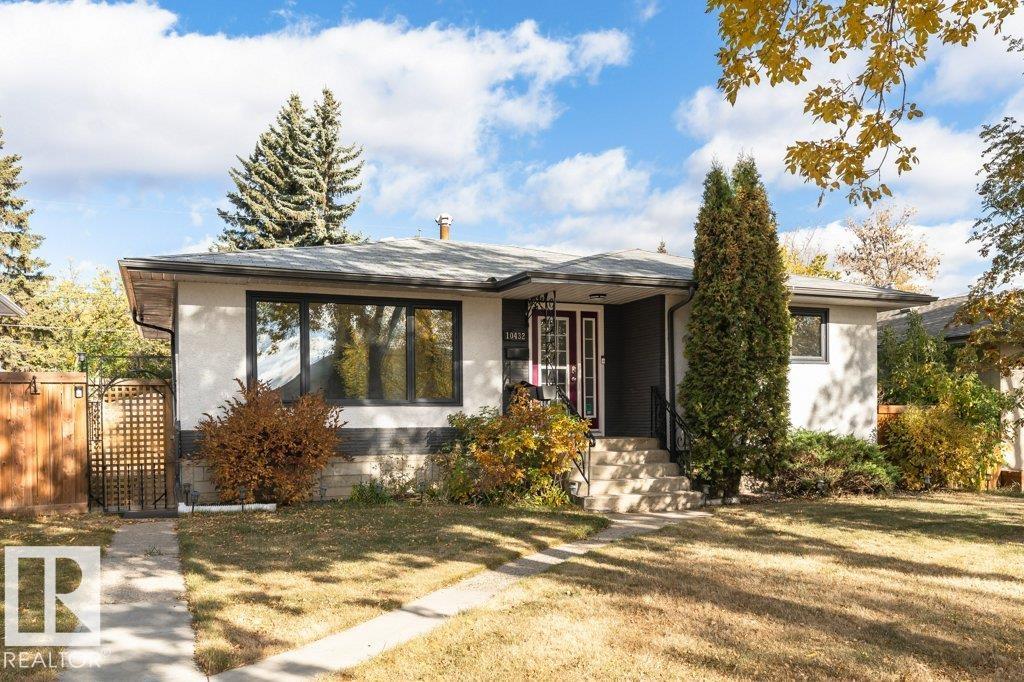 64 Av Nw Unit 10432 Ave, Edmonton, AB T6H 1S7