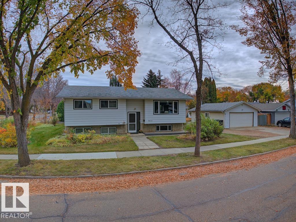 89 St Unit 9621 St #a, Fort Saskatchewan, AB T8L 1J5