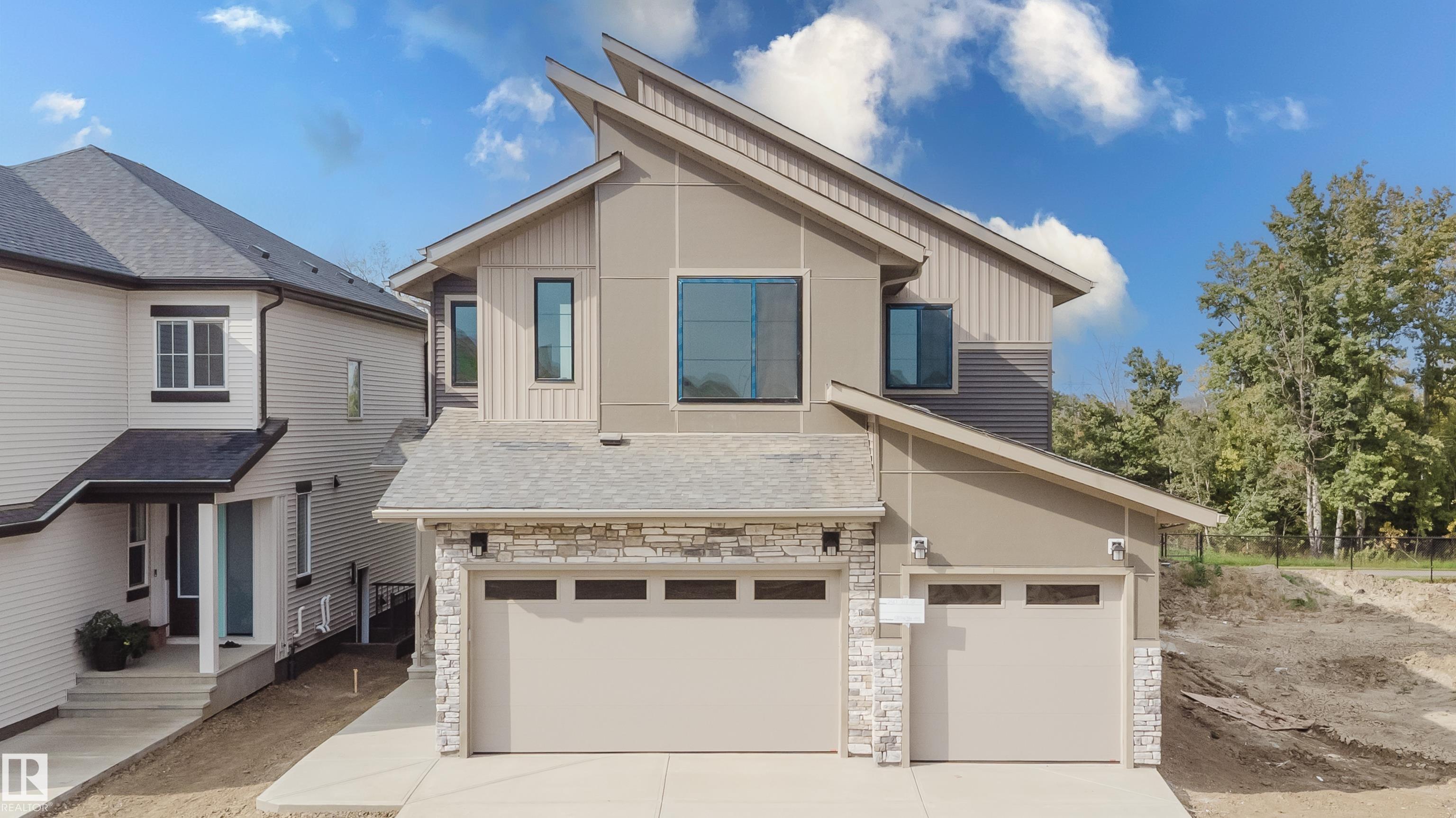 213 St Nw Unit 2512 St, Edmonton, AB T6M 3H3