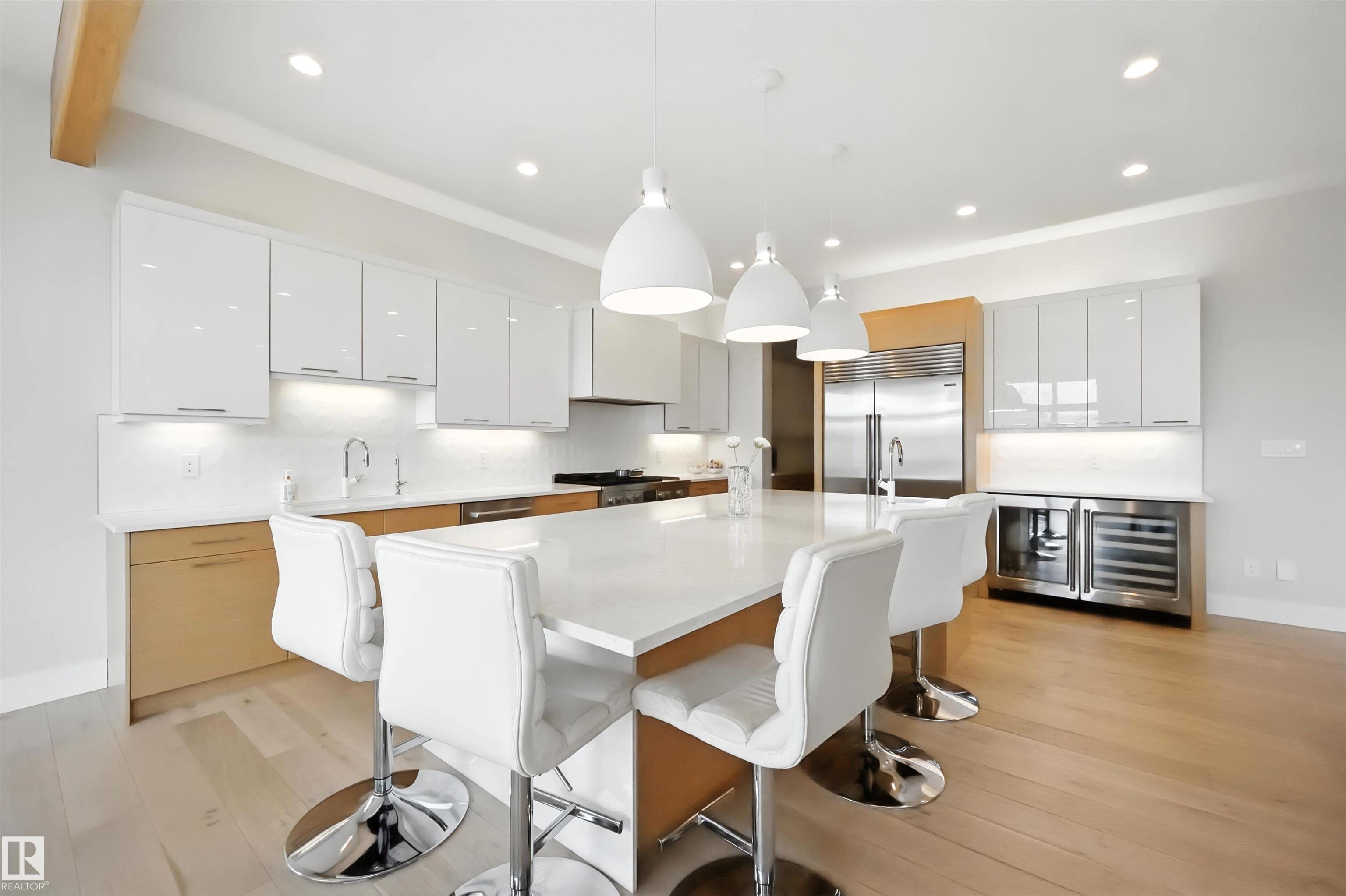 2620 Wheaton Cl Close NW, Edmonton, AB T6W 2X5