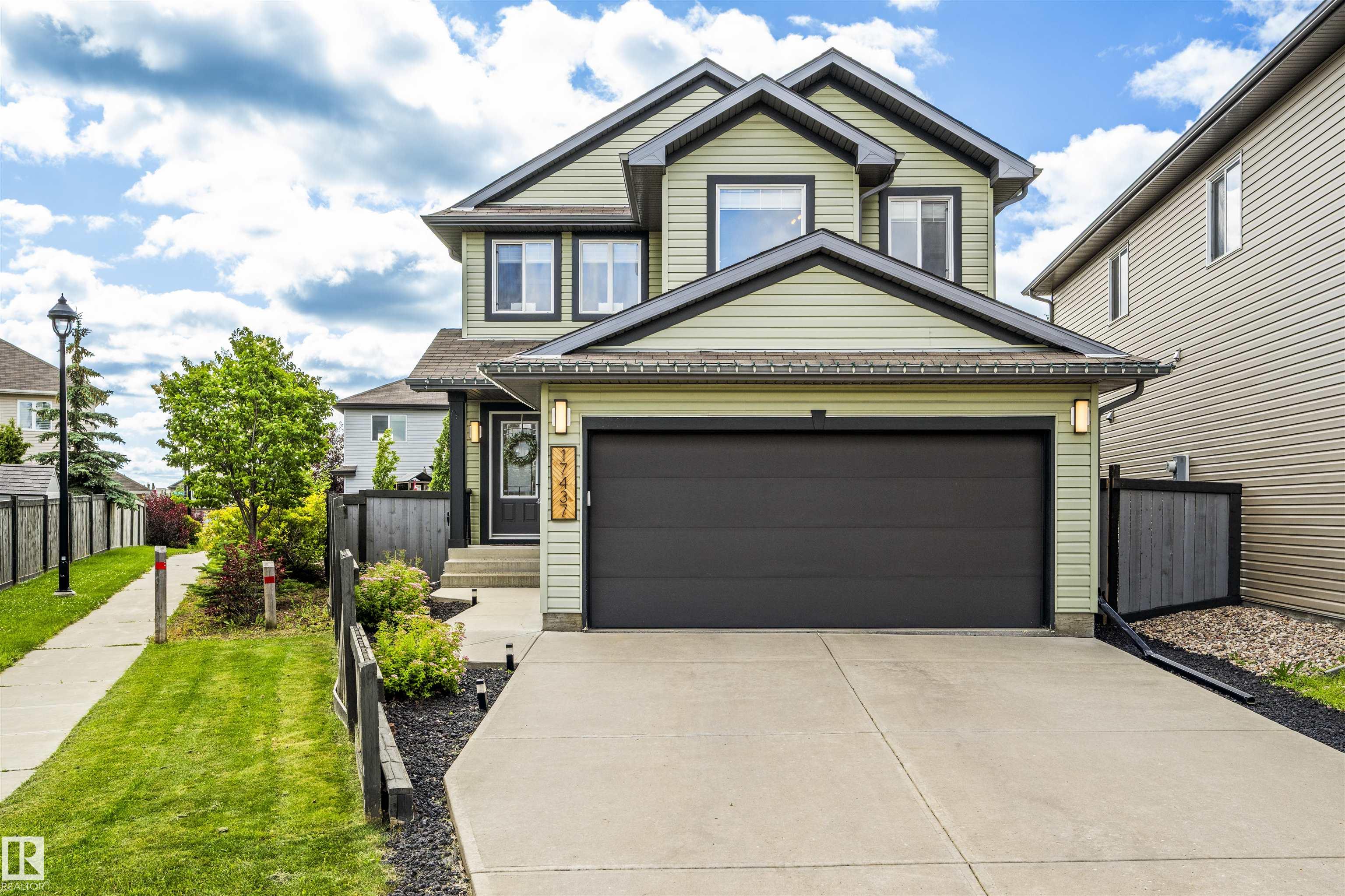 5 Av Sw Unit 17437 Ave #a, Edmonton, AB T6W 2E3