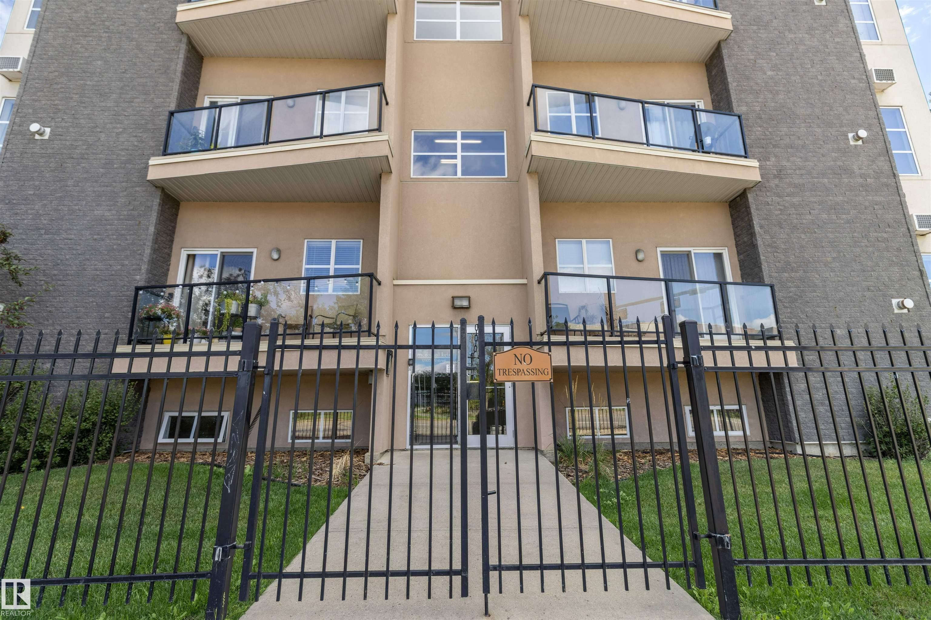 10905 109 Street Northwest #202, Edmonton, AB T5H 3C2