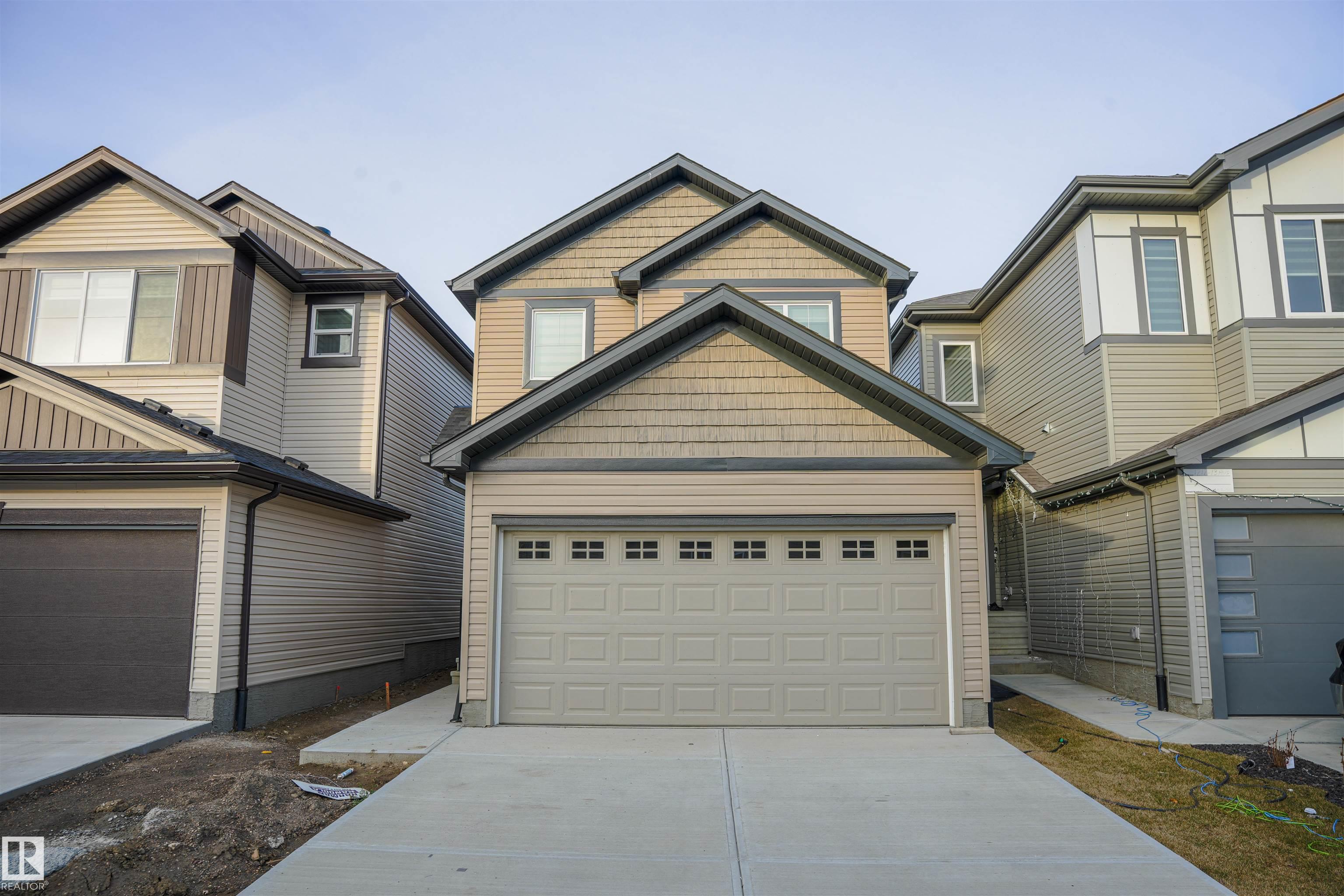 13 Av Nw Unit 1216 Ave, Edmonton, AB T6T 2W2