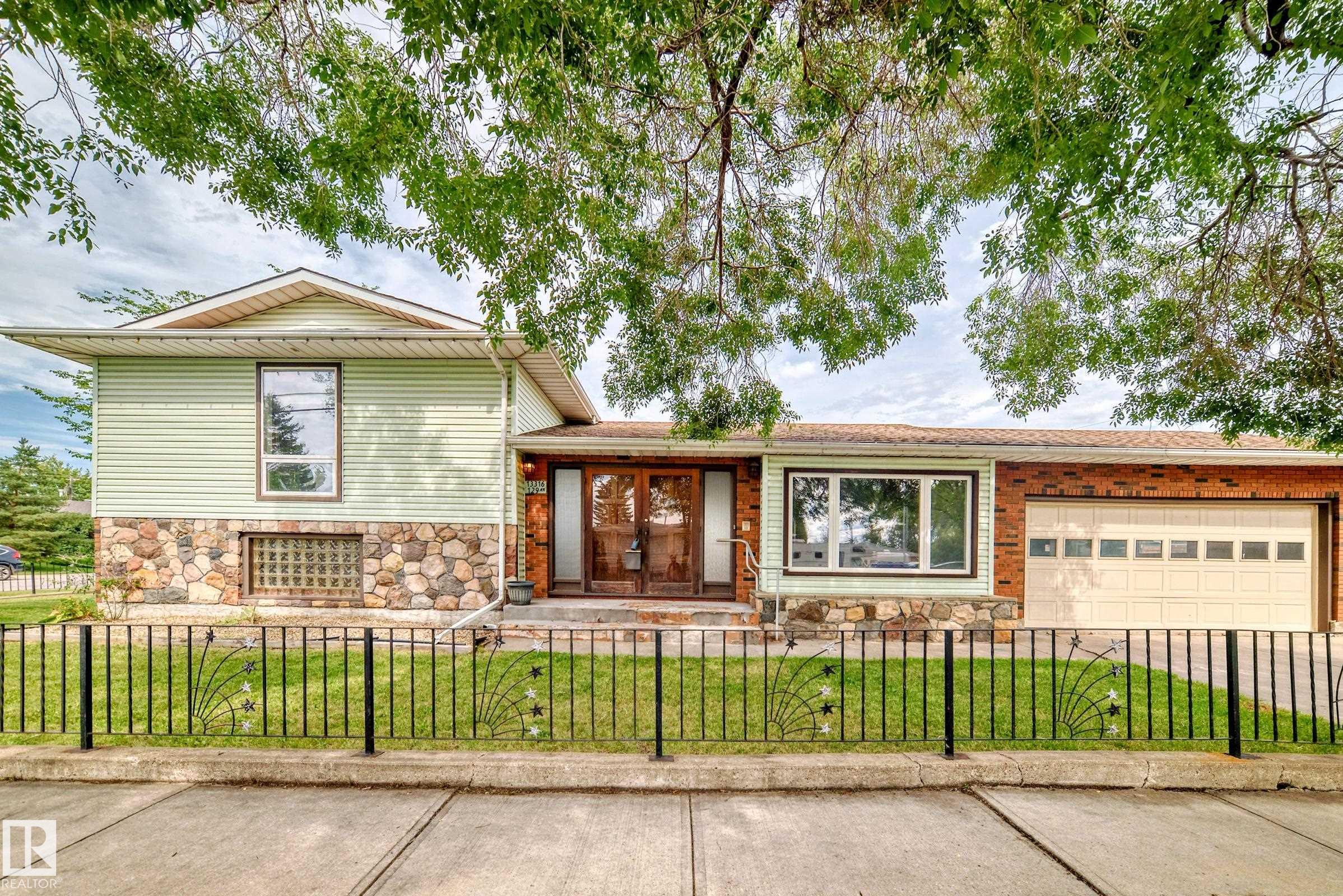 129 Av S Nw Unit 13316 Ave, Edmonton, AB T5L 3K2