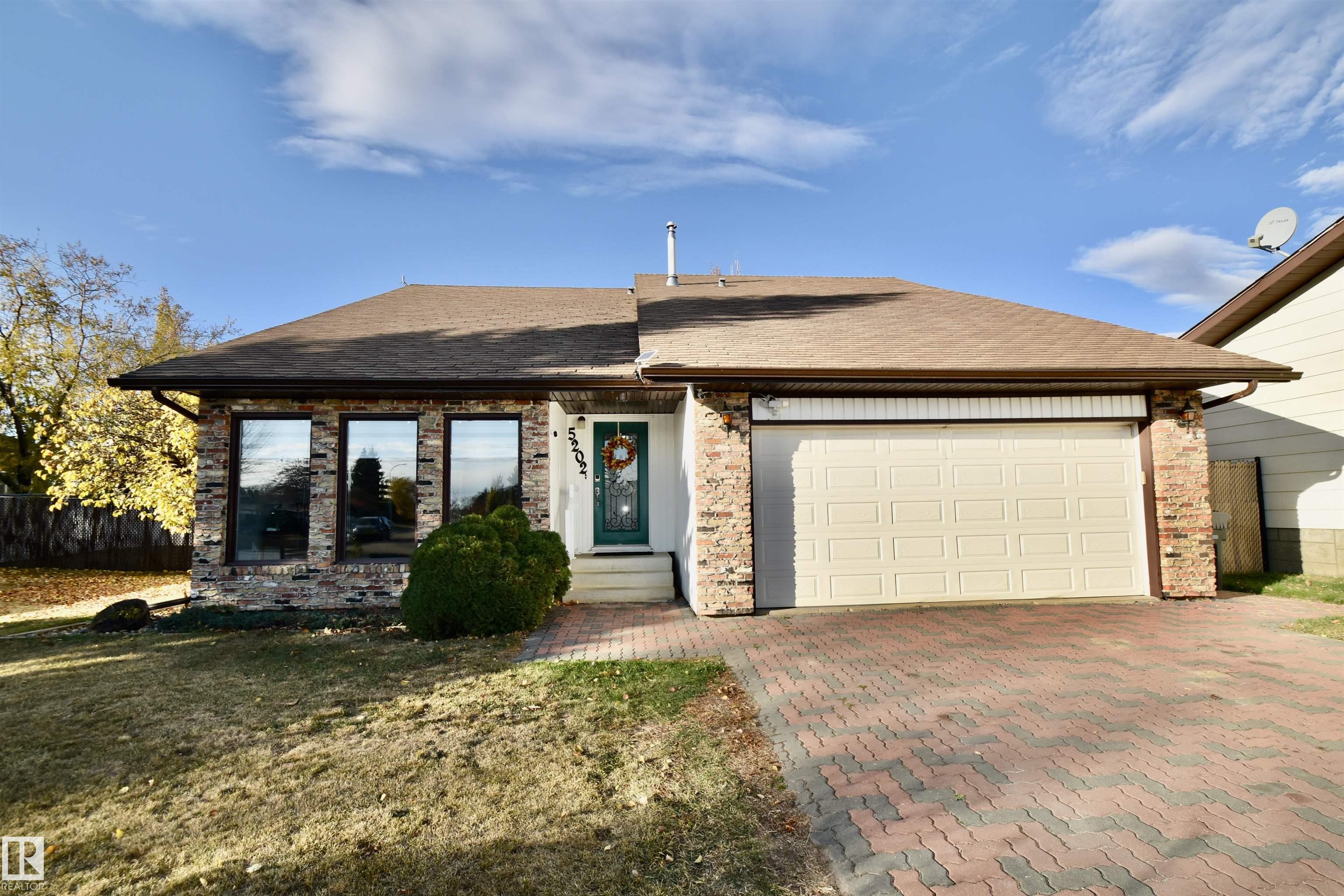 55 St Unit 5202 St #a, St. Paul Town, AB T0A 3A1