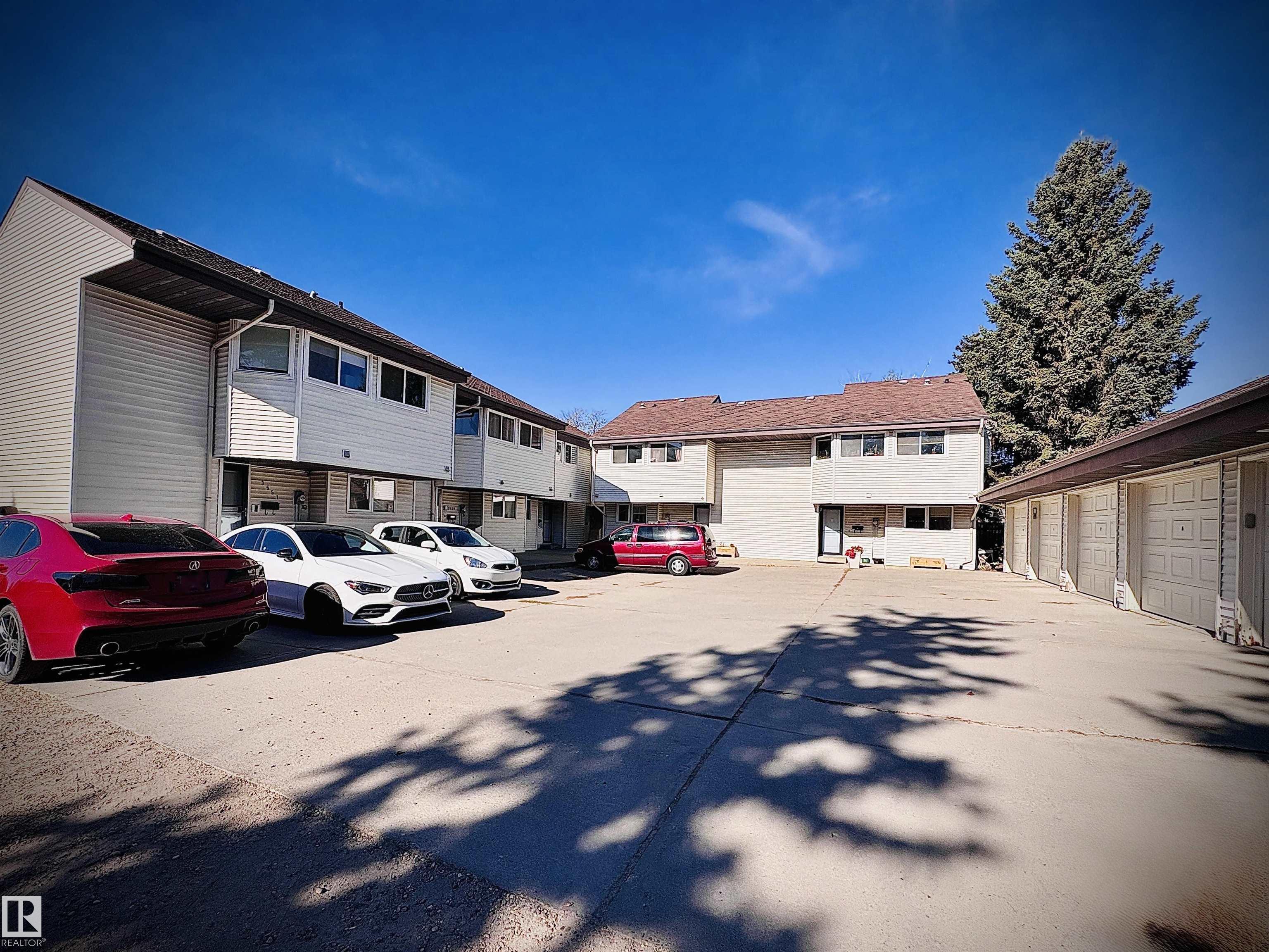3557 Mill Woods Rd E Rd NW, Edmonton, AB T6L 5M1