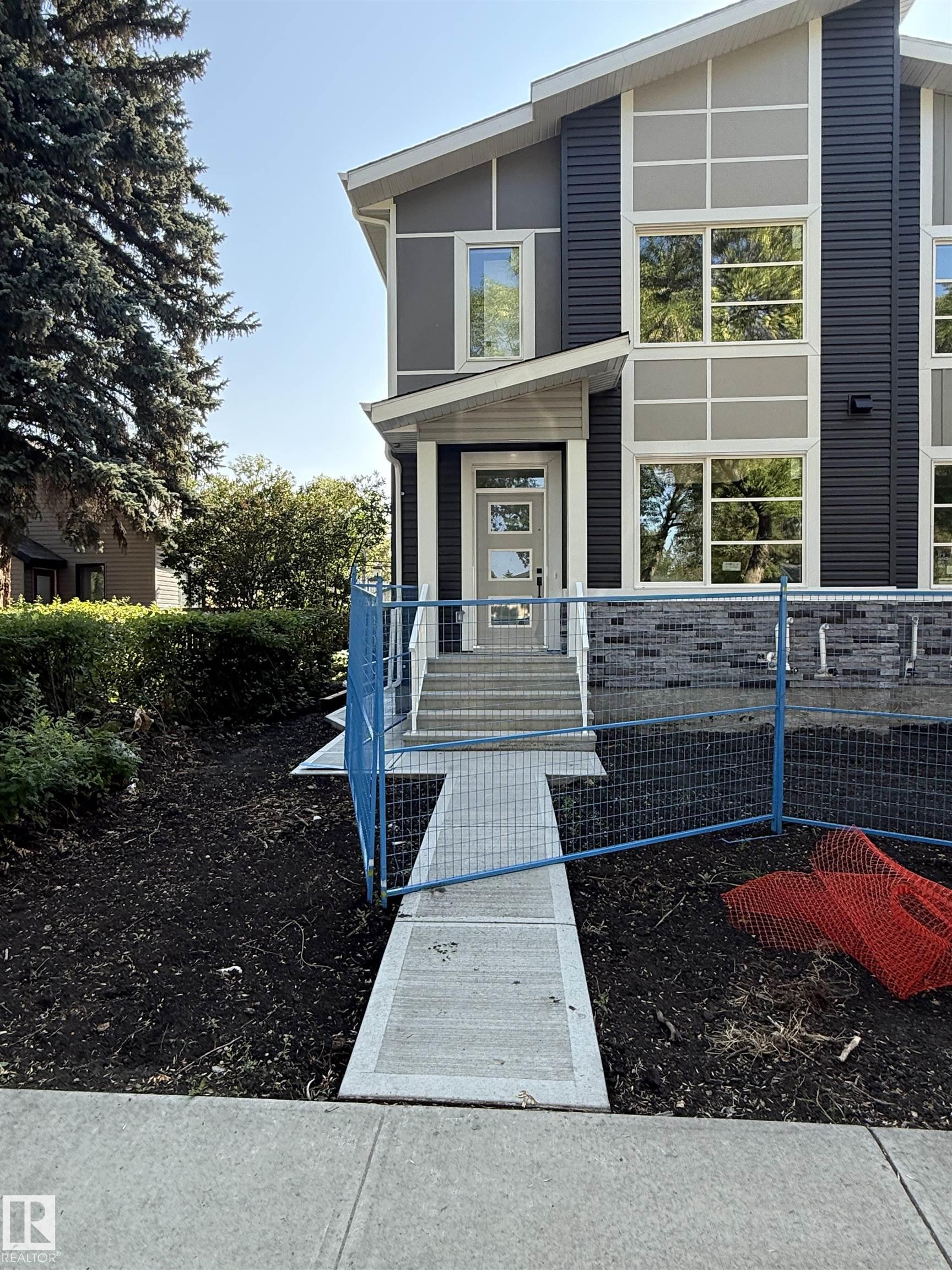 123 St Nw Unit 11927 St, Edmonton, AB T5L 0G9