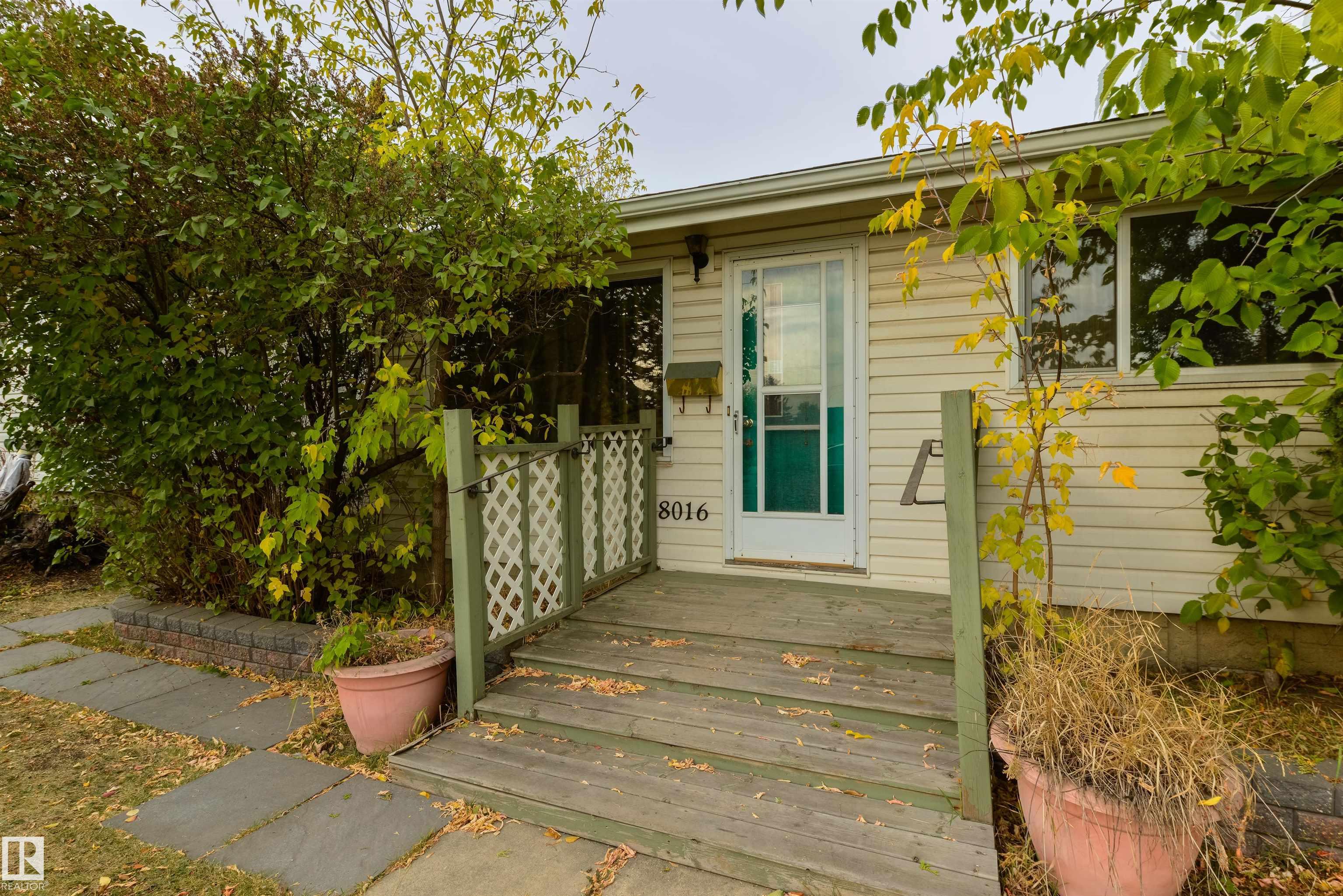 159 St Nw Unit 8016 St, Edmonton, AB T5R 2E4