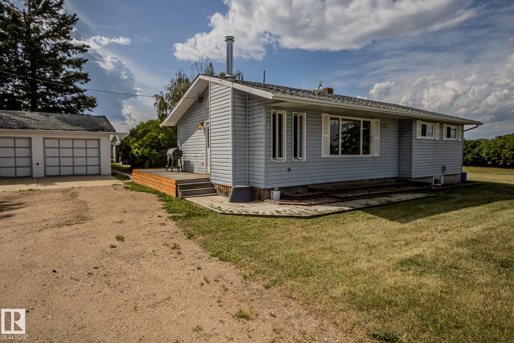 56430 Range Road 113, Rural St. Paul County, AB T0A 1E0