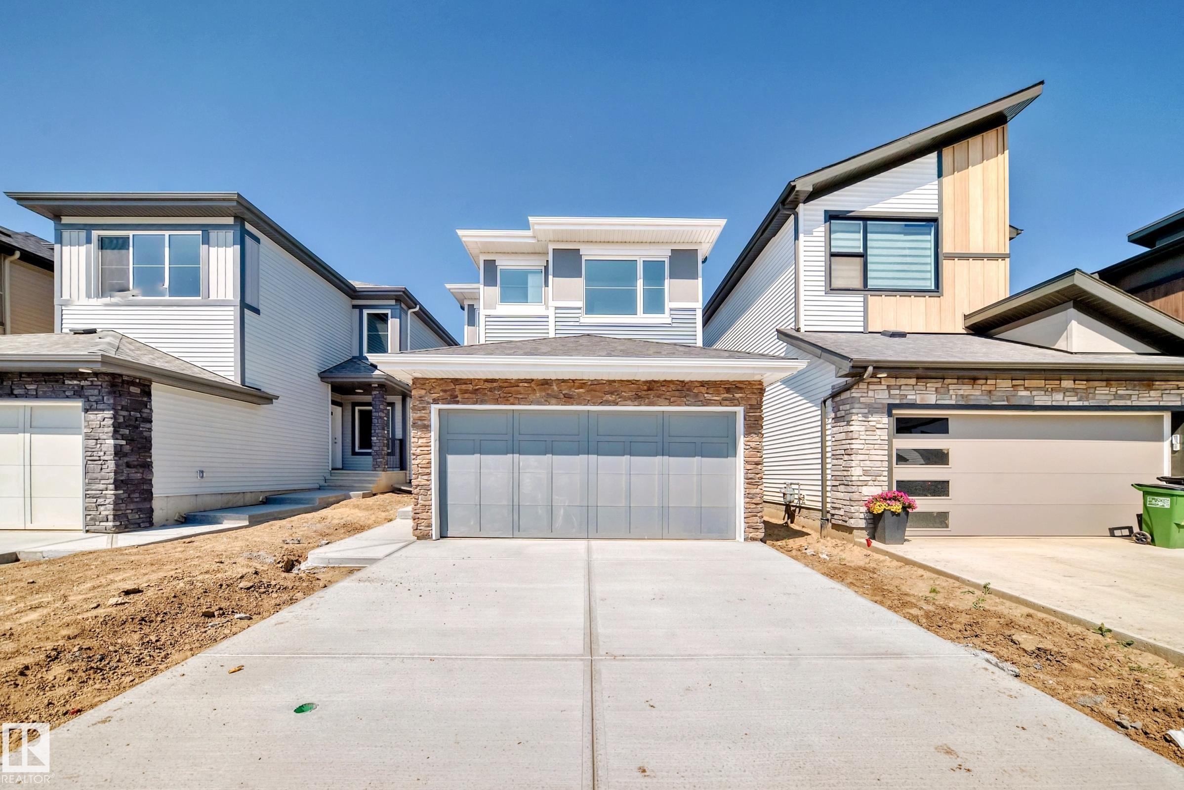 637 Kinglet Bv Blvd NW, Edmonton, AB T5S 0S8