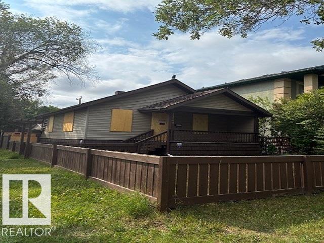 88 St Nw Unit 11704 St, Edmonton, AB T5B 3R7