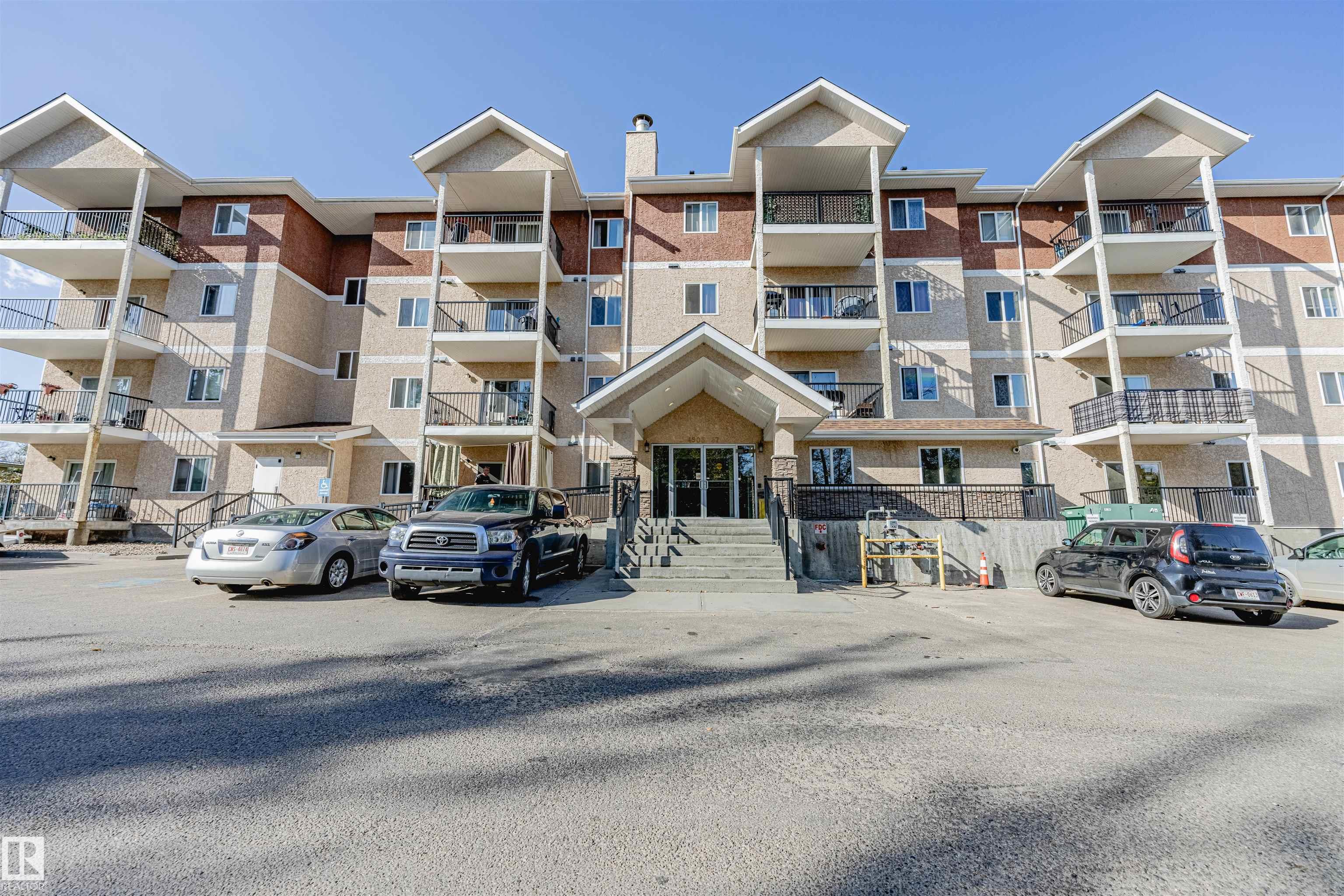 4903 47 Avenue #unit 111, Stony Plain, AB T7Z 0C6