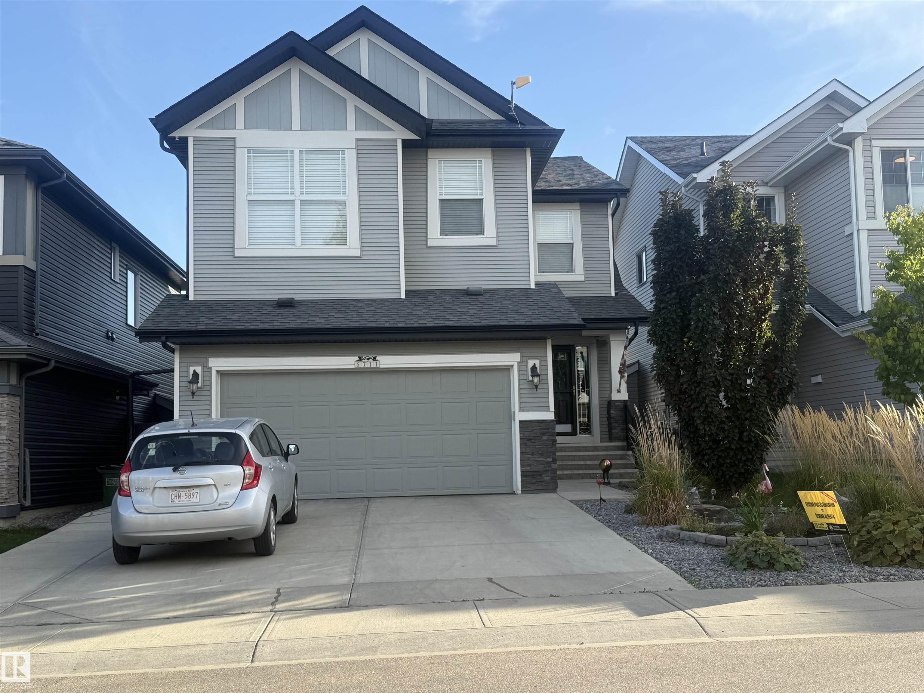 176 Av Nw Unit 5711 Ave, Edmonton, AB T5Y 0K7