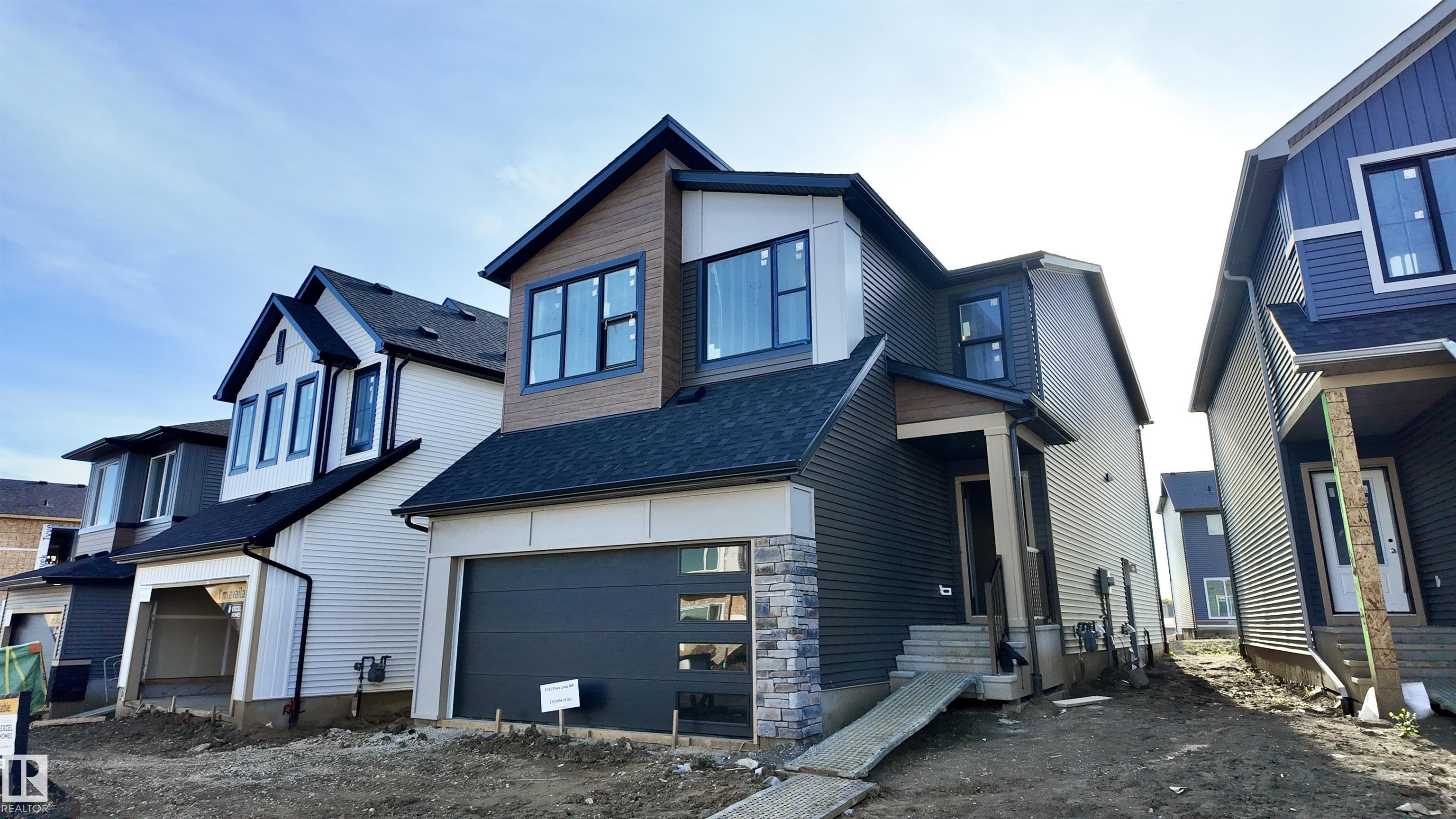 9102 Elves Lo Loop NW, Edmonton, AB T6M 3G2