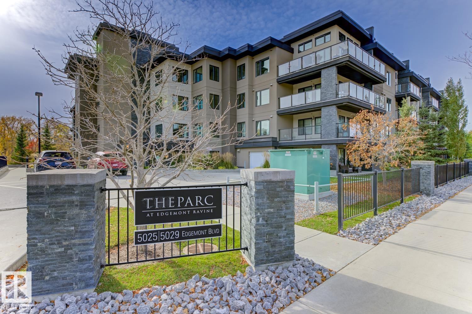 5029 Edgemont Boulevard Northwest #210, Edmonton, AB T6M 0S8