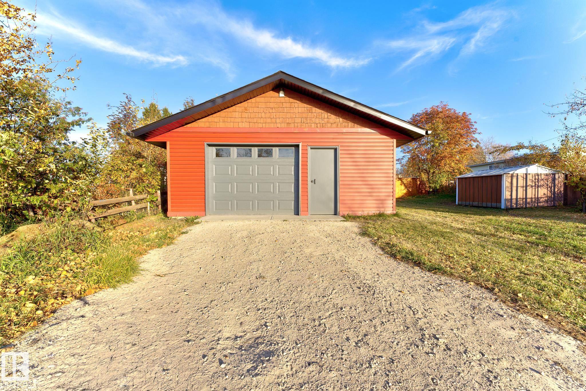 57 St Unit 5315 St #a, Cold Lake, AB T9M 1S1